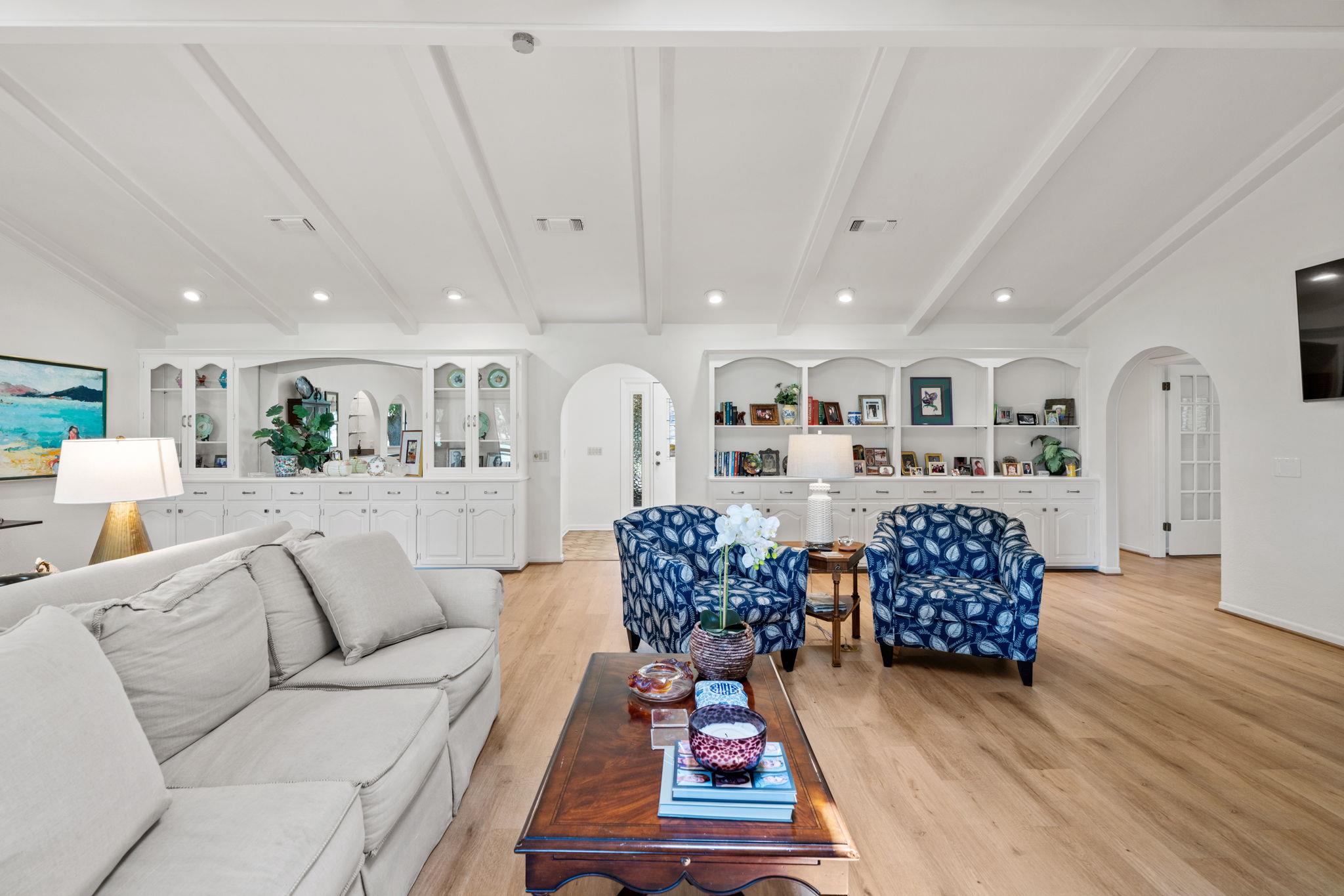 618 Hi Stirrup, Horseshoe Bay, TX 78657