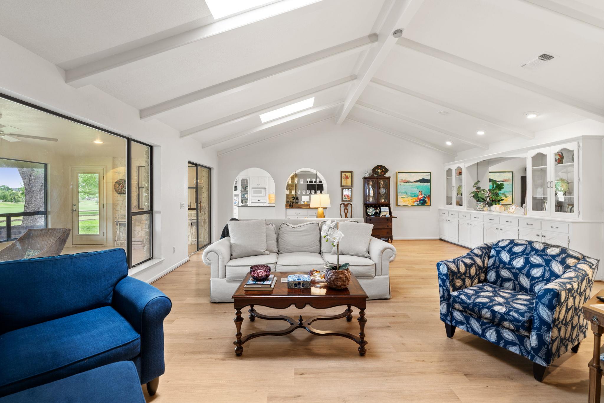 618 Hi Stirrup, Horseshoe Bay, TX 78657