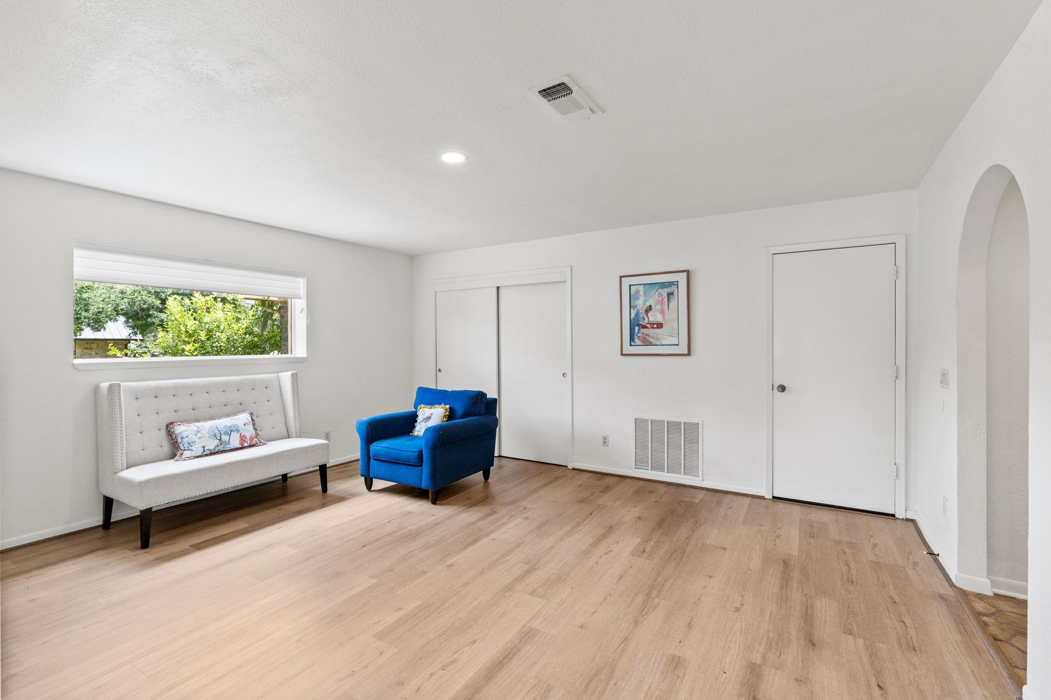 618 Hi Stirrup, Horseshoe Bay, TX 78657