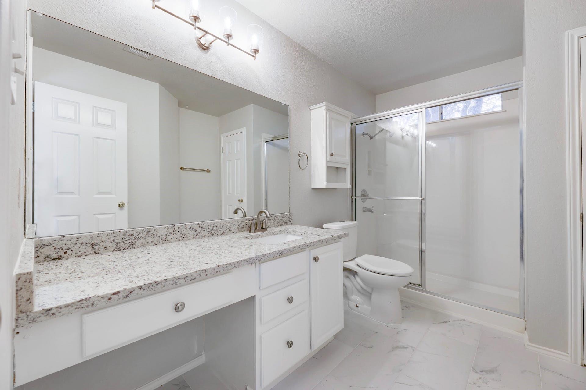 9505 Woodvale Dr, Austin, TX 78729