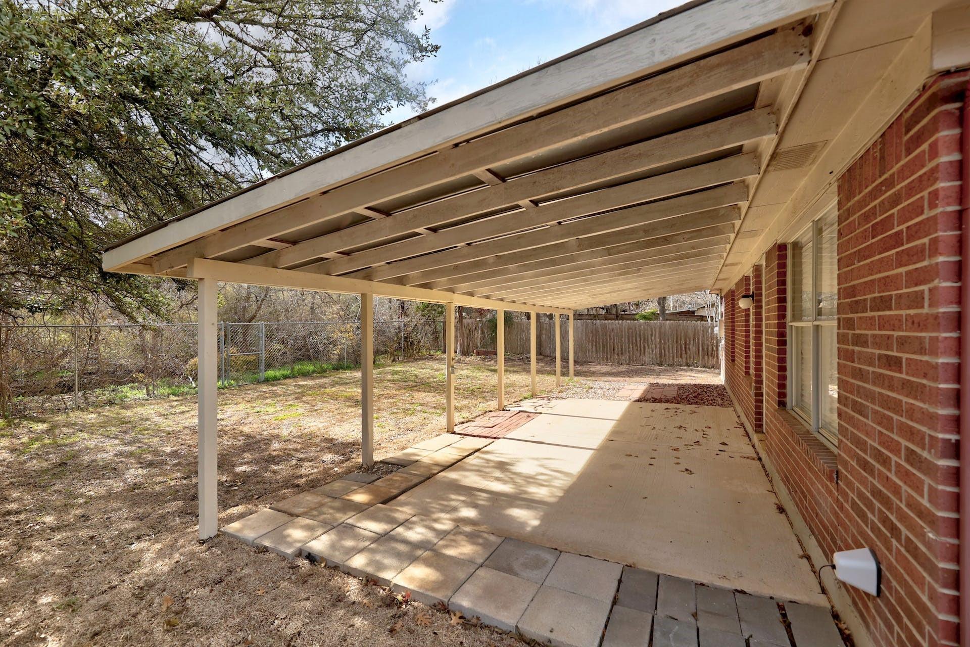 9505 Woodvale Dr, Austin, TX 78729