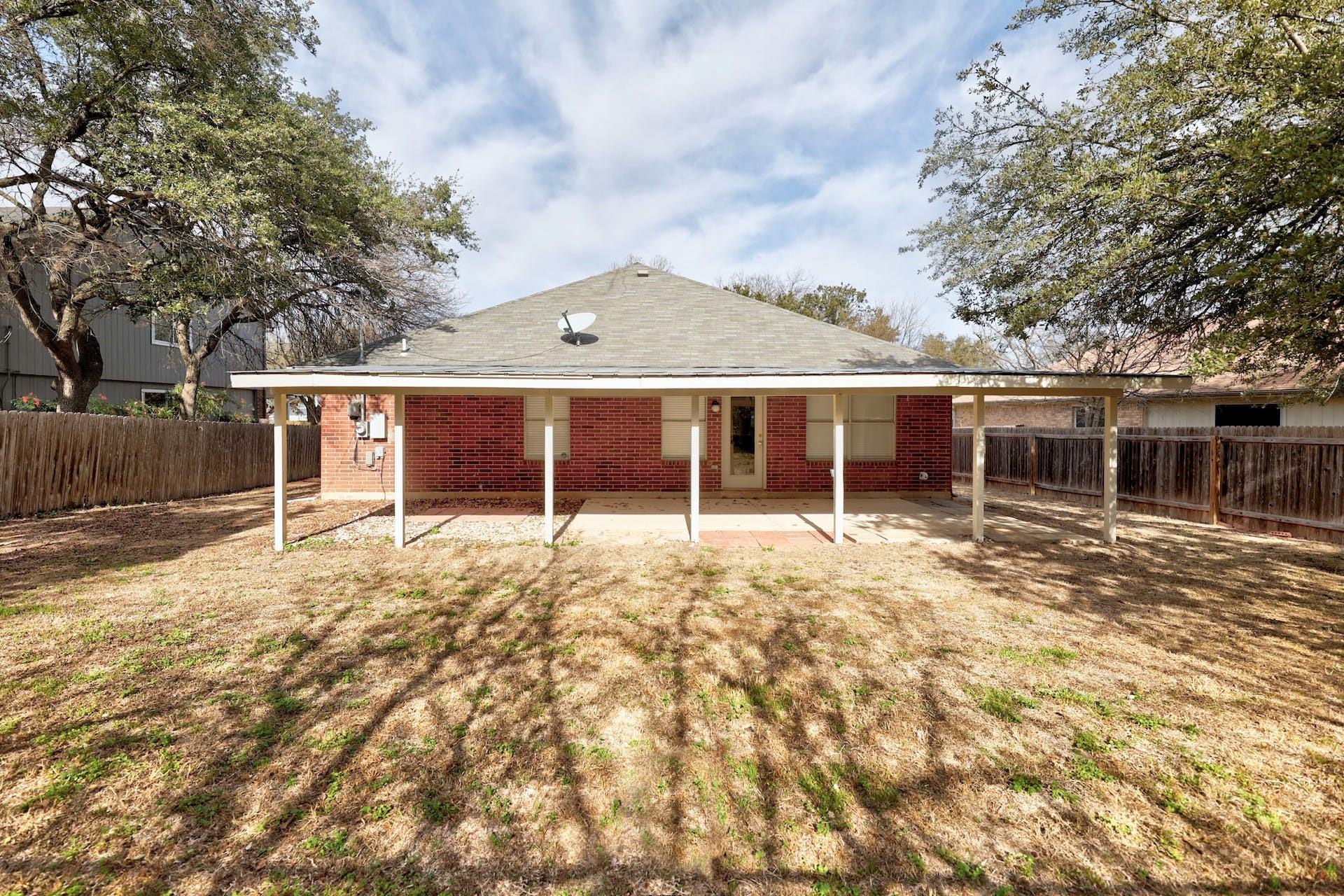 9505 Woodvale Dr, Austin, TX 78729