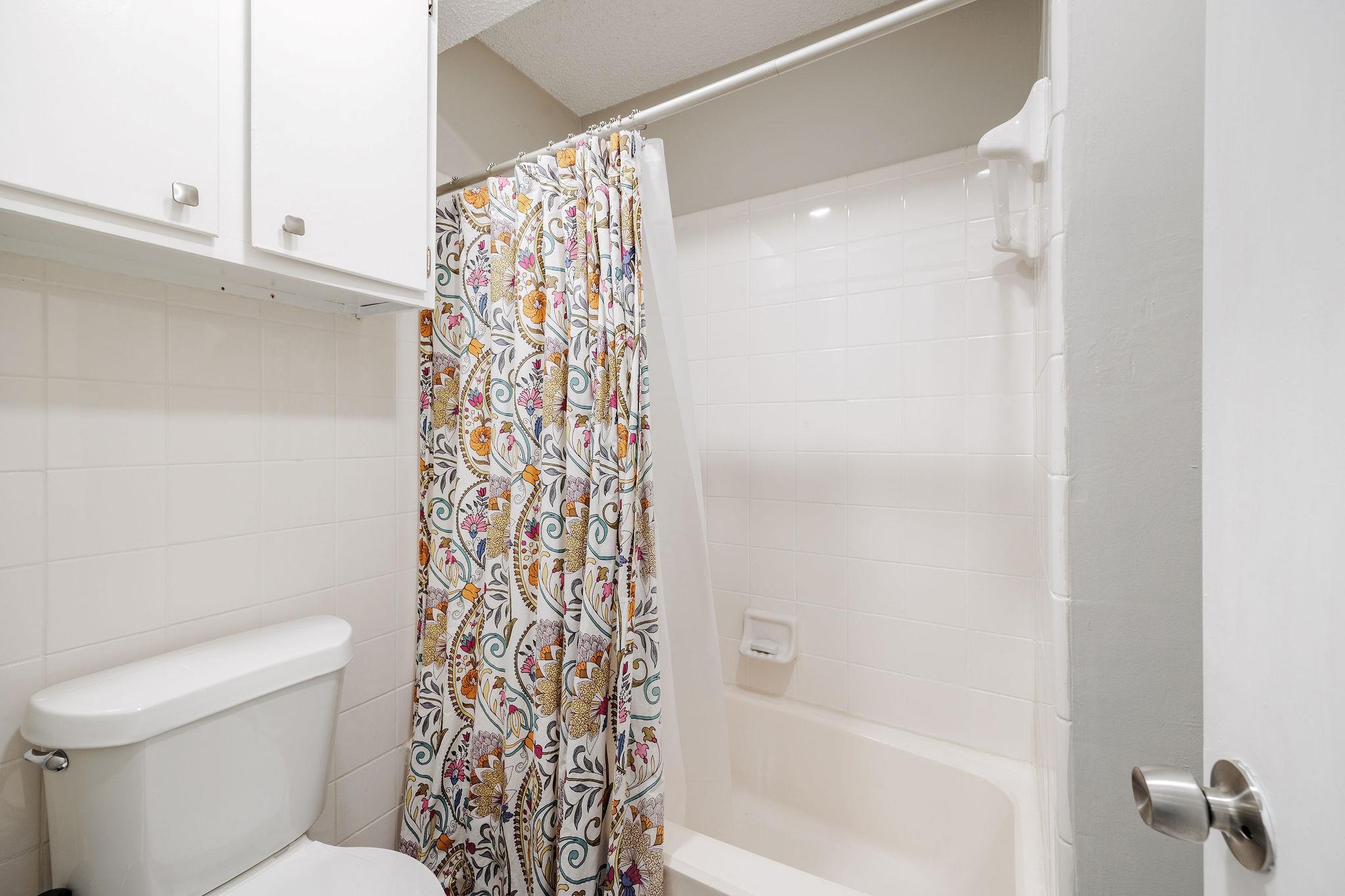 1748 Ohlen Rd # 14, Austin, TX 78757
