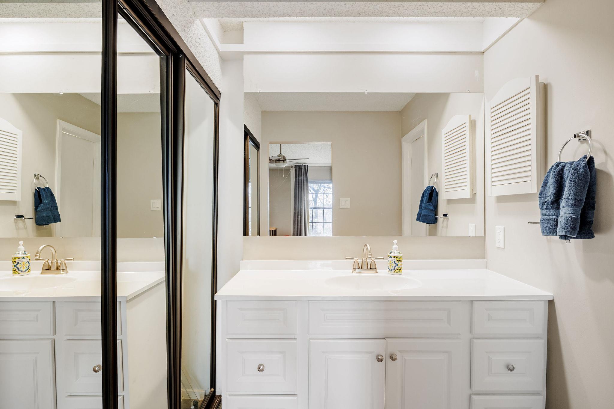 1748 Ohlen Rd # 14, Austin, TX 78757