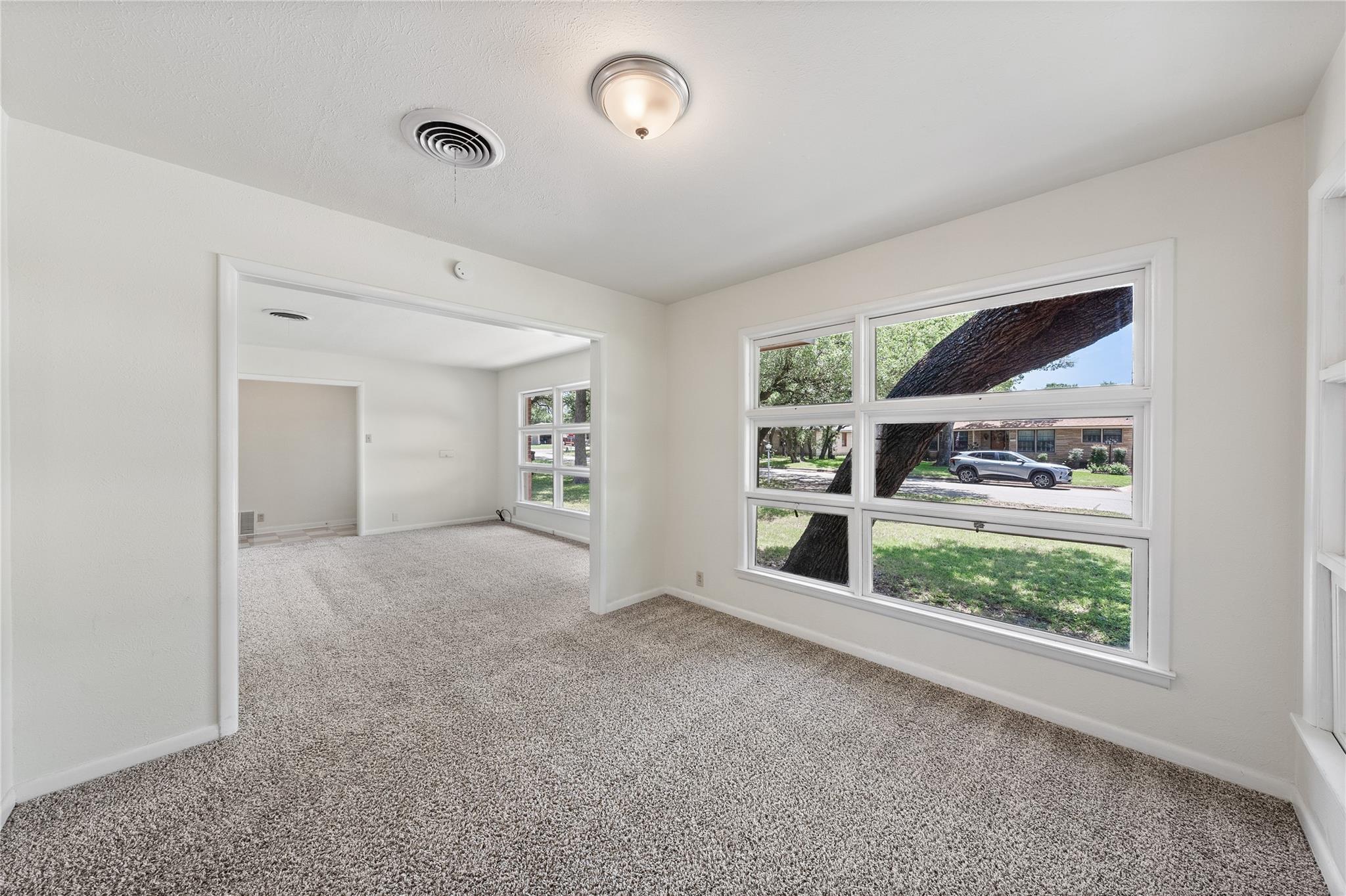 2904 W Avenue R, Temple, TX 76504