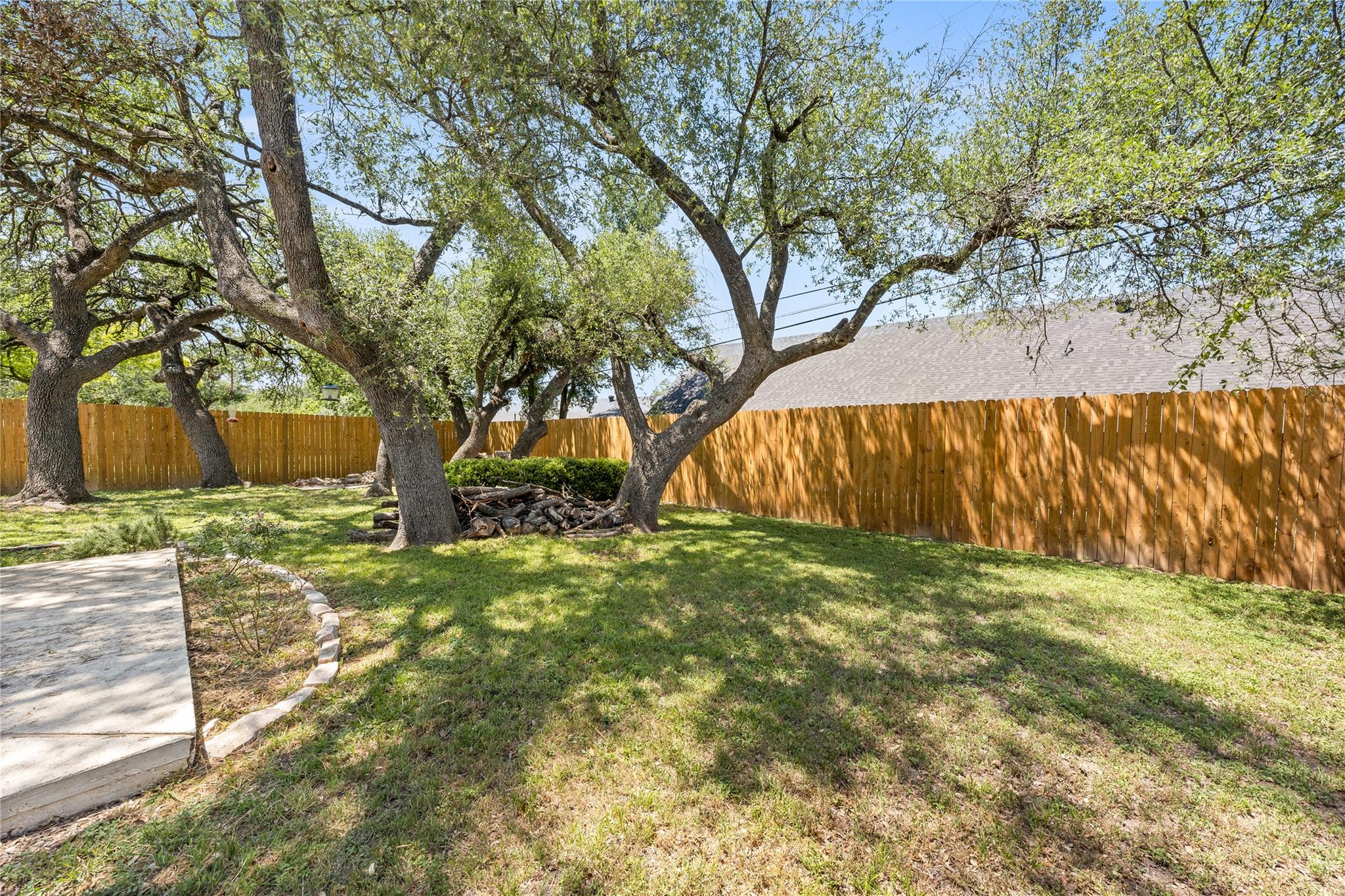 2904 W Avenue R, Temple, TX 76504