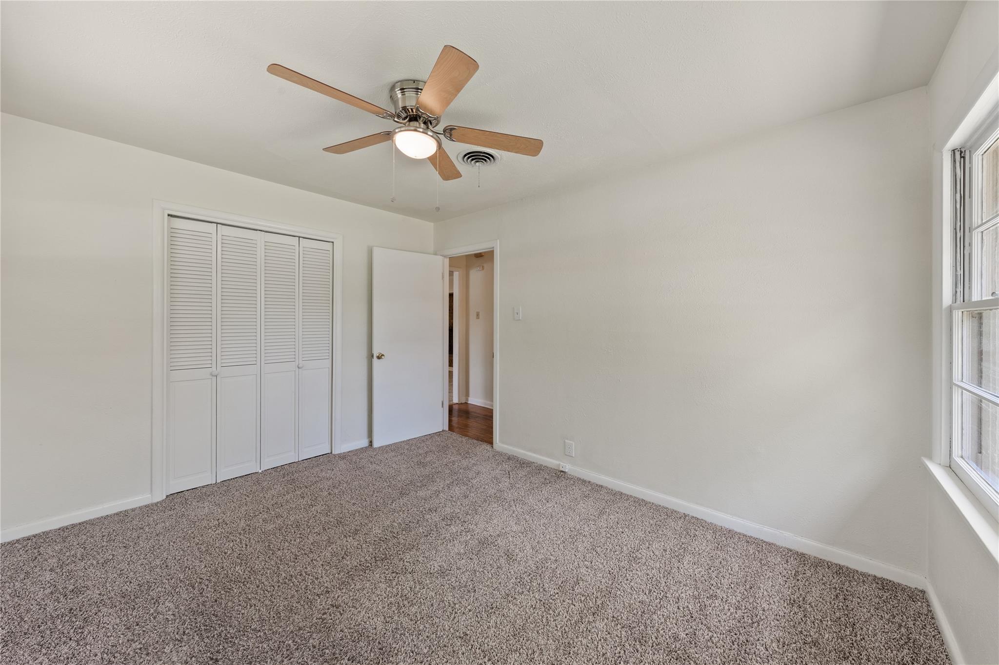 2904 W Avenue R, Temple, TX 76504