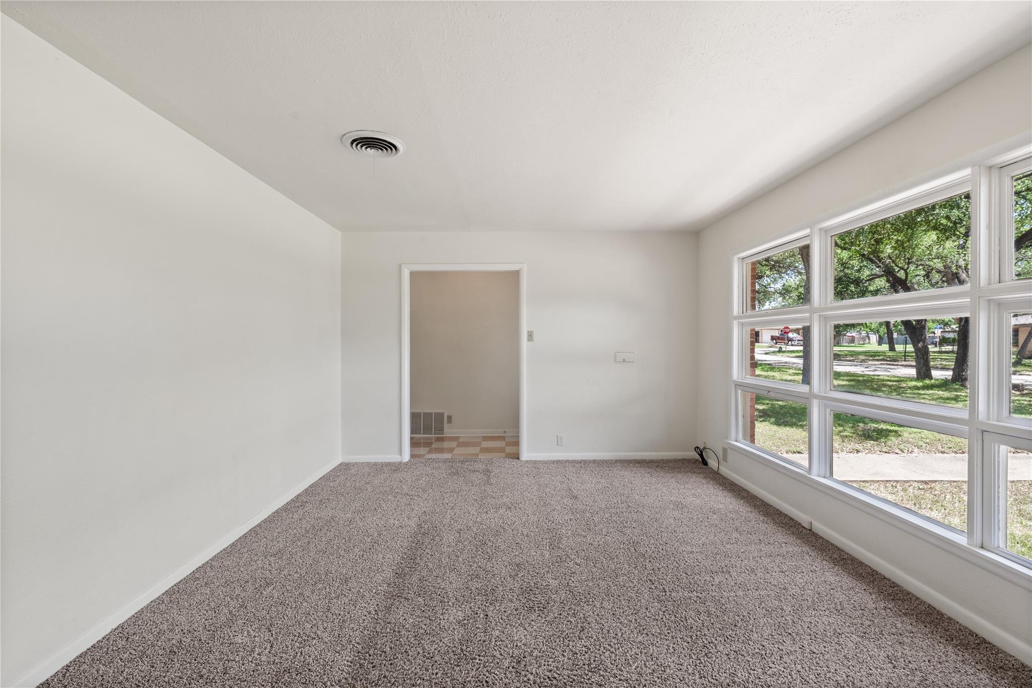 2904 W Avenue R, Temple, TX 76504
