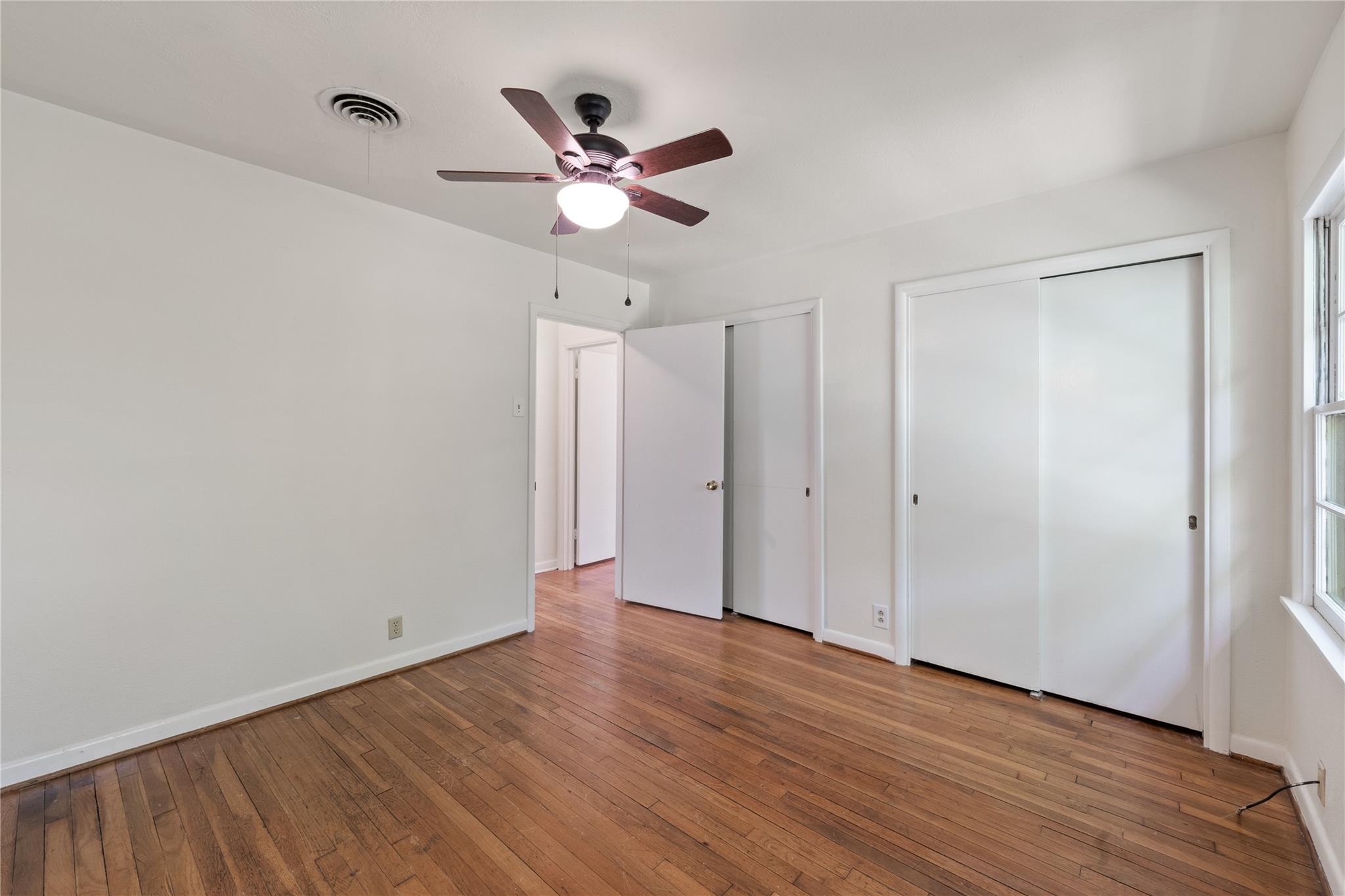 2904 W Avenue R, Temple, TX 76504