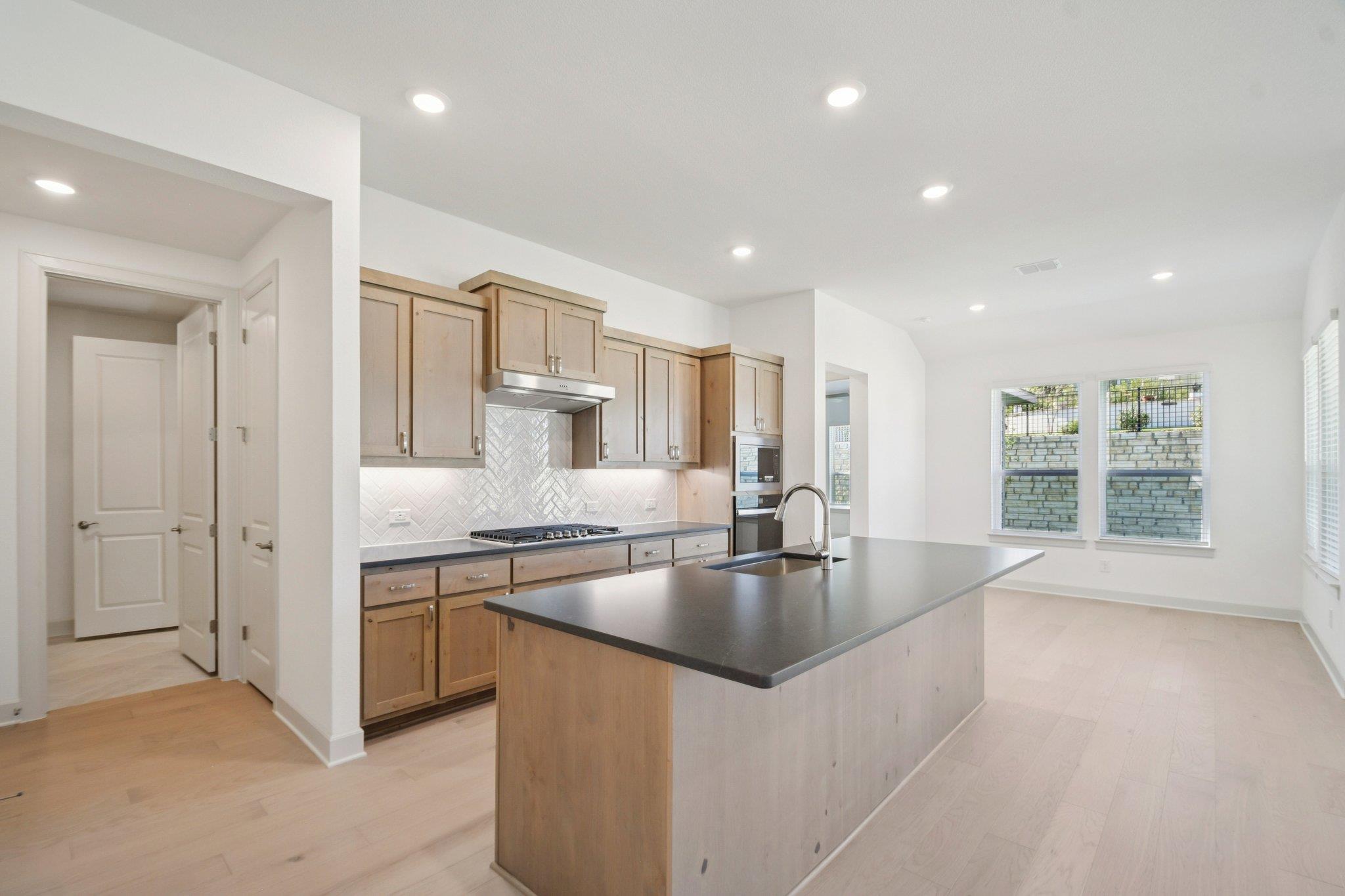 104 Wild Honeysuckle Way, San Marcos, TX 78666