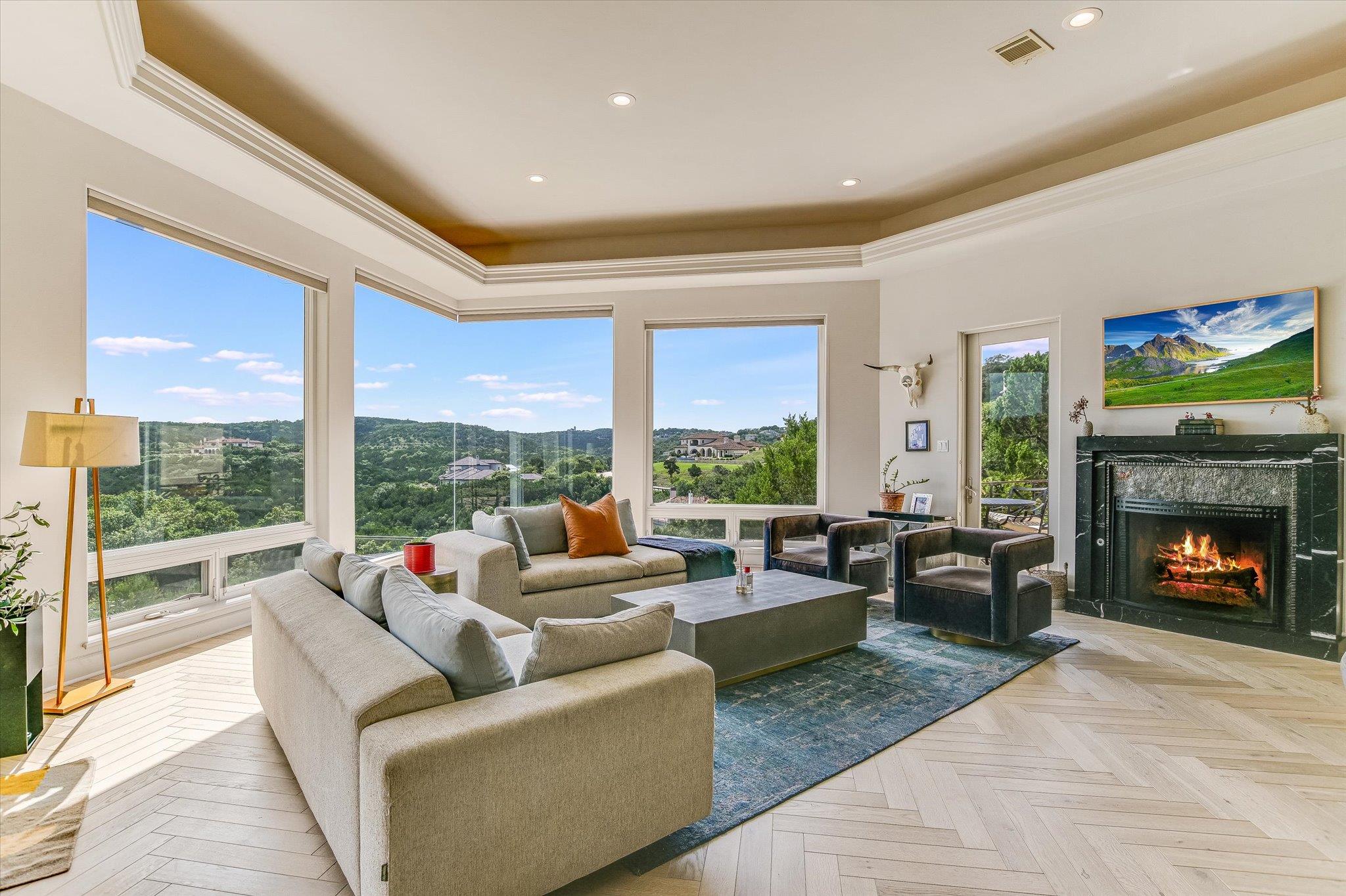 5304 Scenic View Dr, Austin, TX 78746