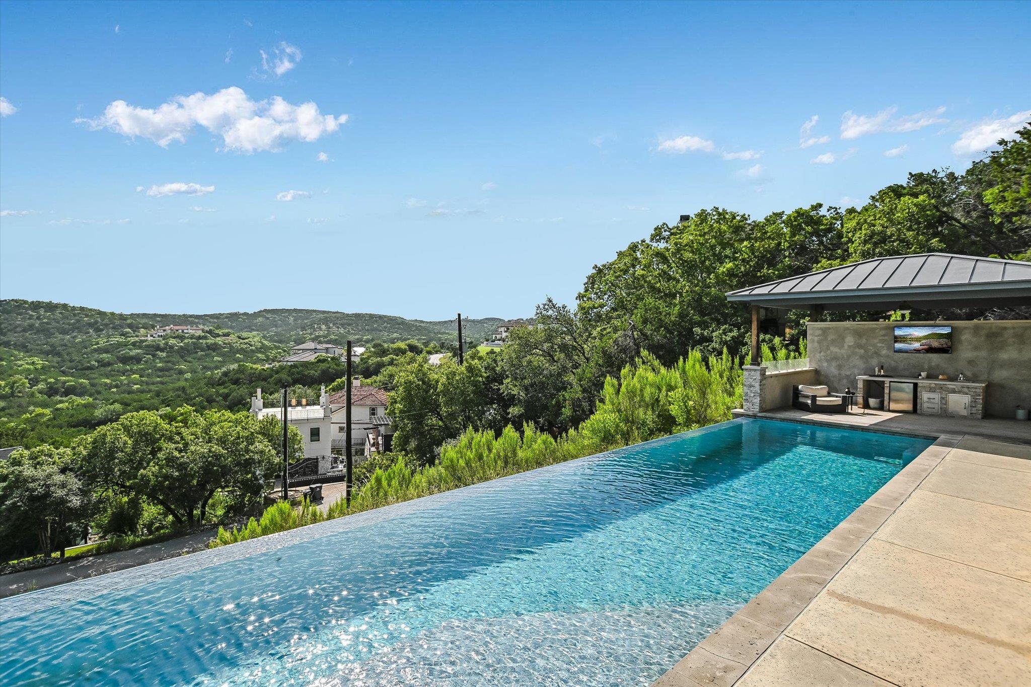 5304 Scenic View Dr, Austin, TX 78746