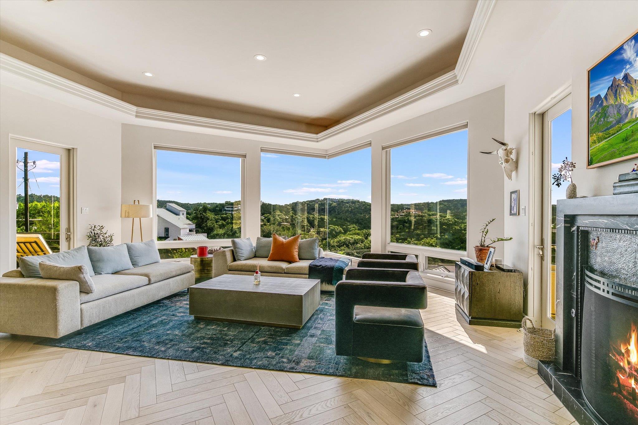 5304 Scenic View Dr, Austin, TX 78746