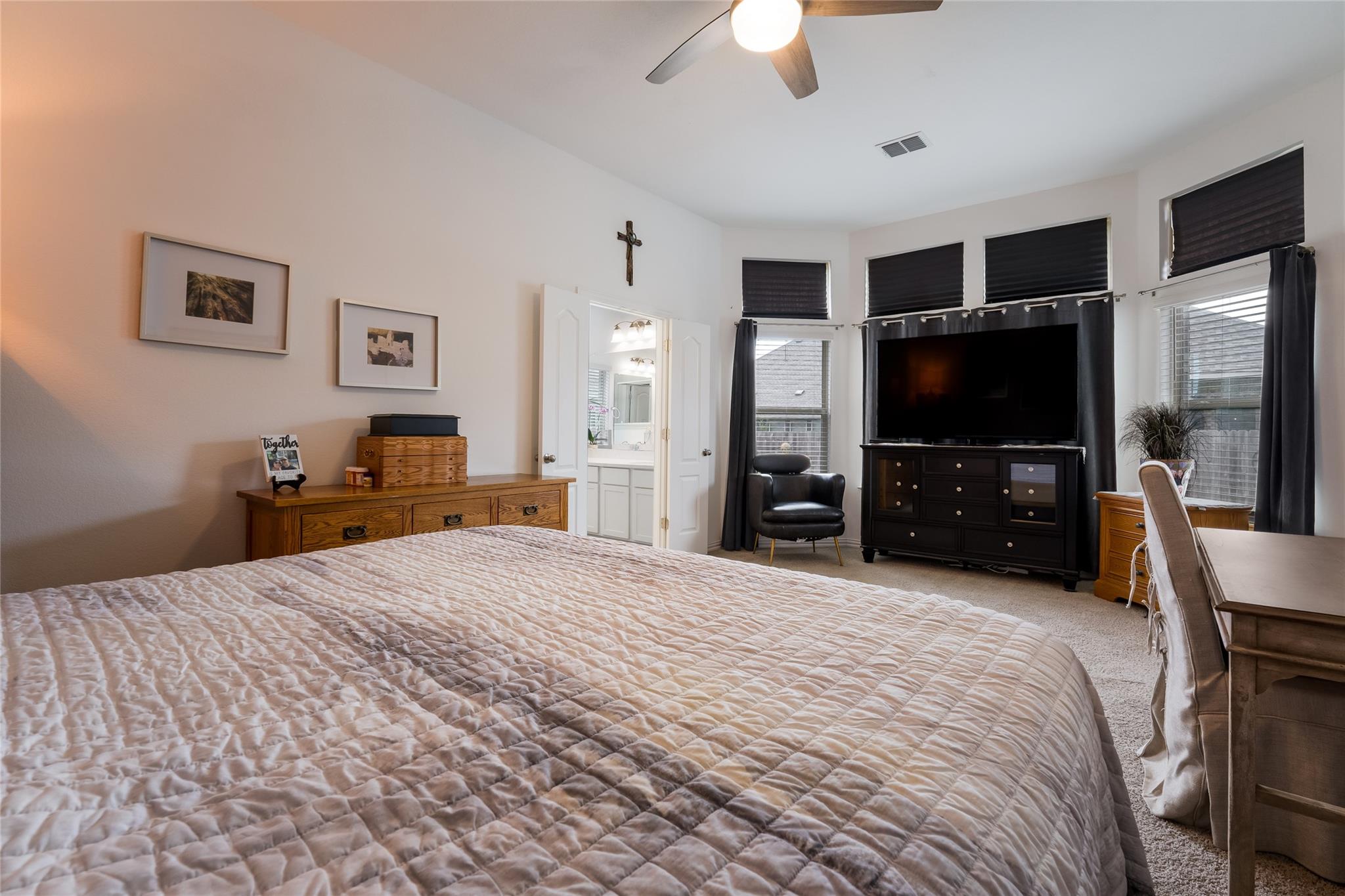 322 Jefferson Dr, Kyle, TX 78640