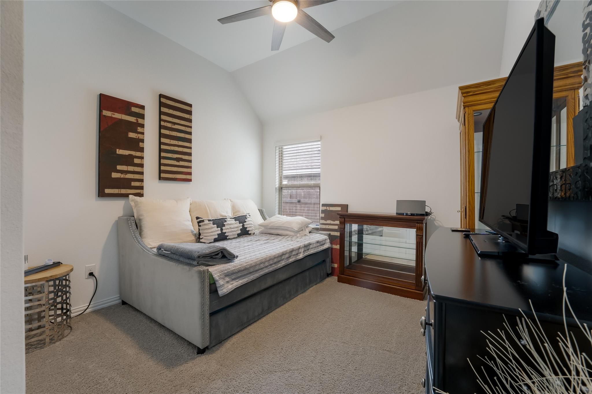 322 Jefferson Dr, Kyle, TX 78640
