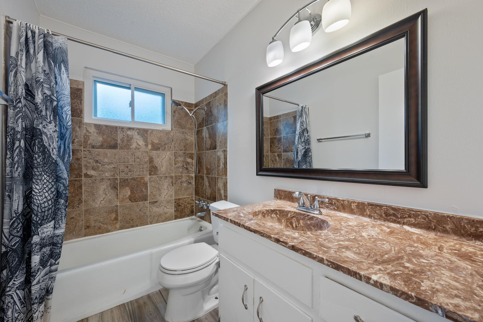 8204 Alcorn Cir, Austin, TX 78748
