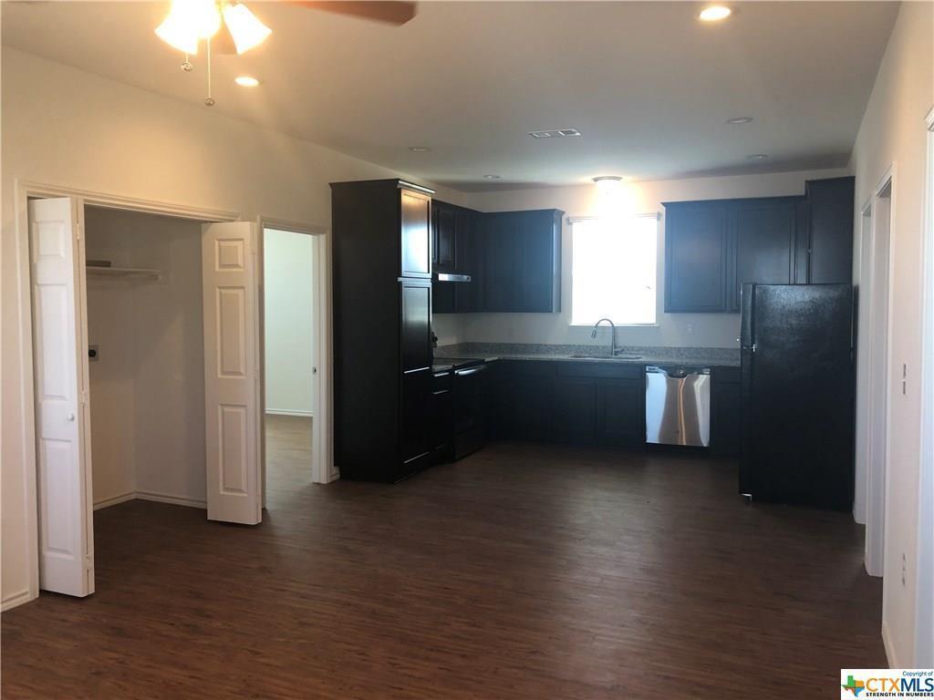 803 Hallie Cv # A, Lockhart, TX 78644
