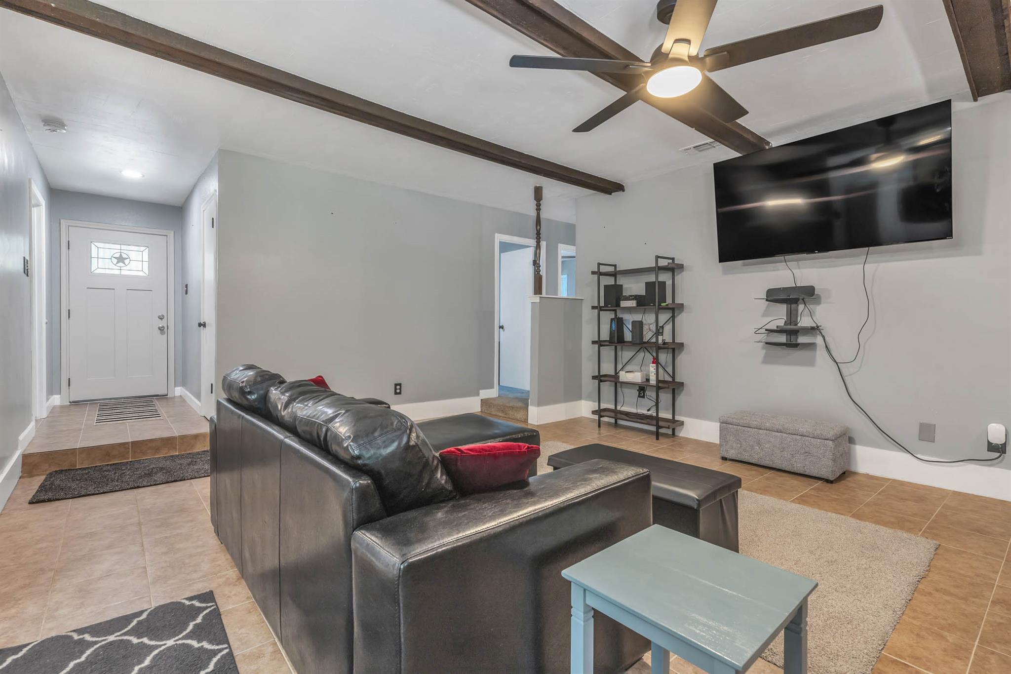 1102 Girard St, San Marcos, TX 78666