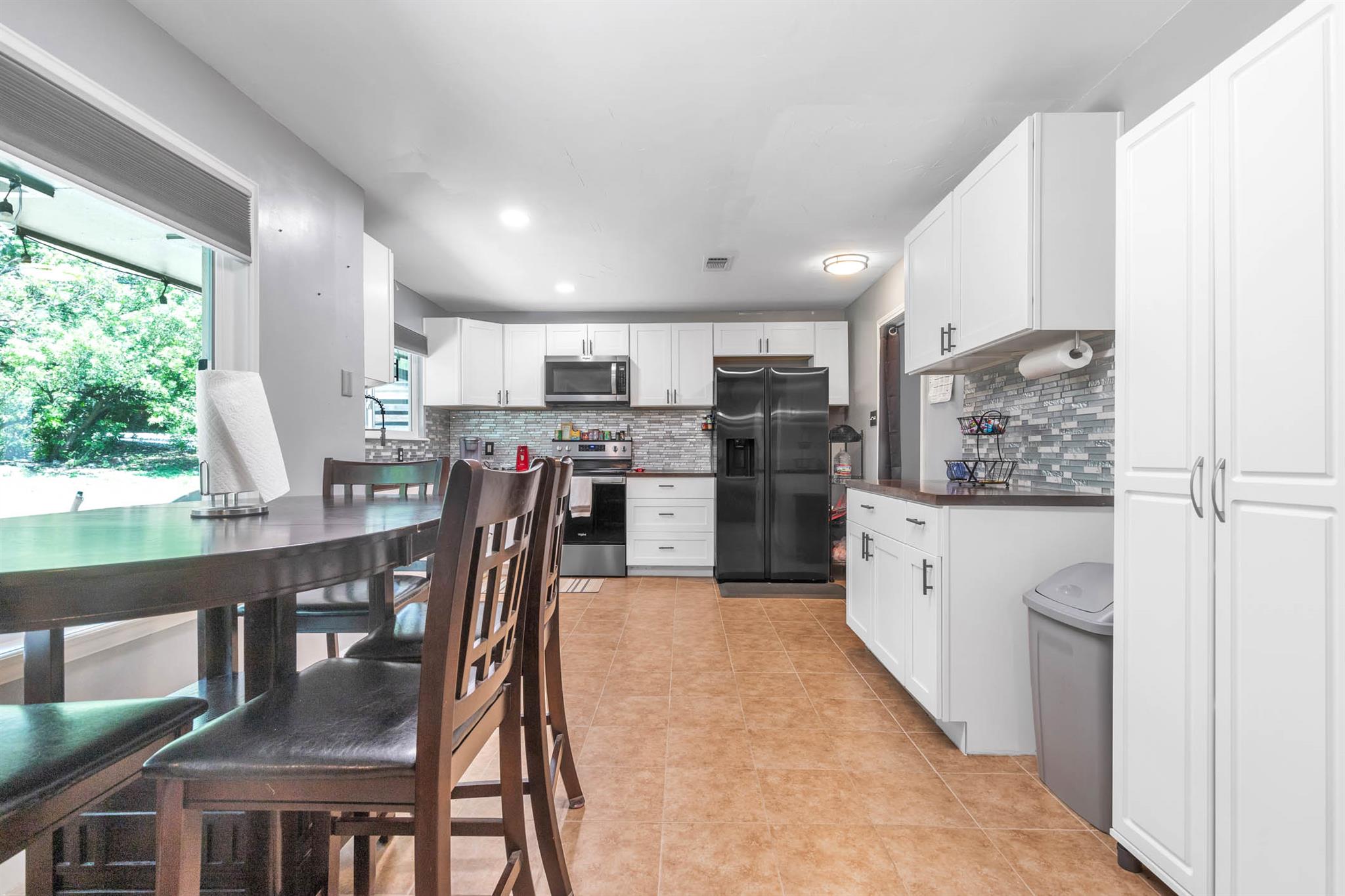 1102 Girard St, San Marcos, TX 78666