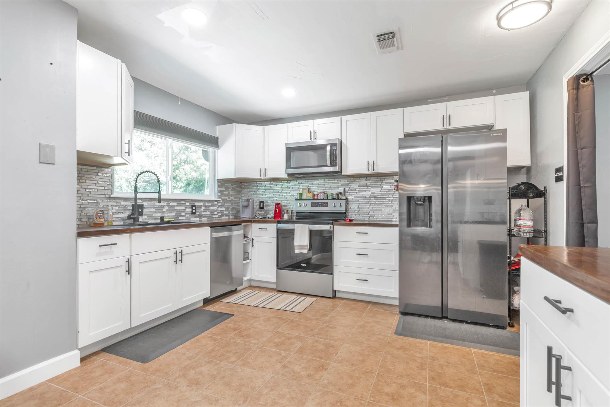 1102 Girard St, San Marcos, TX 78666