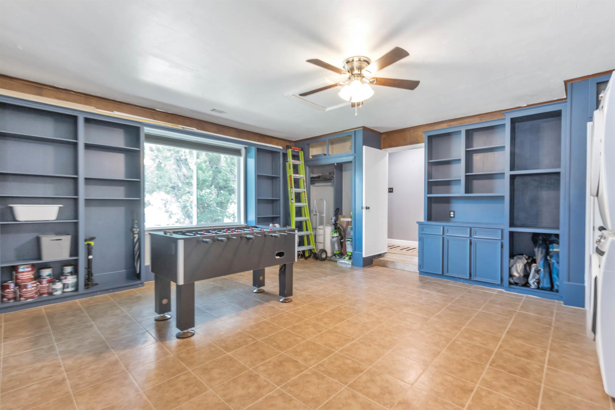 1102 Girard St, San Marcos, TX 78666