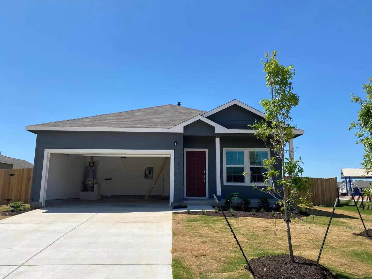 233 Gabriels Bluff Dr, Georgetown, TX 78626