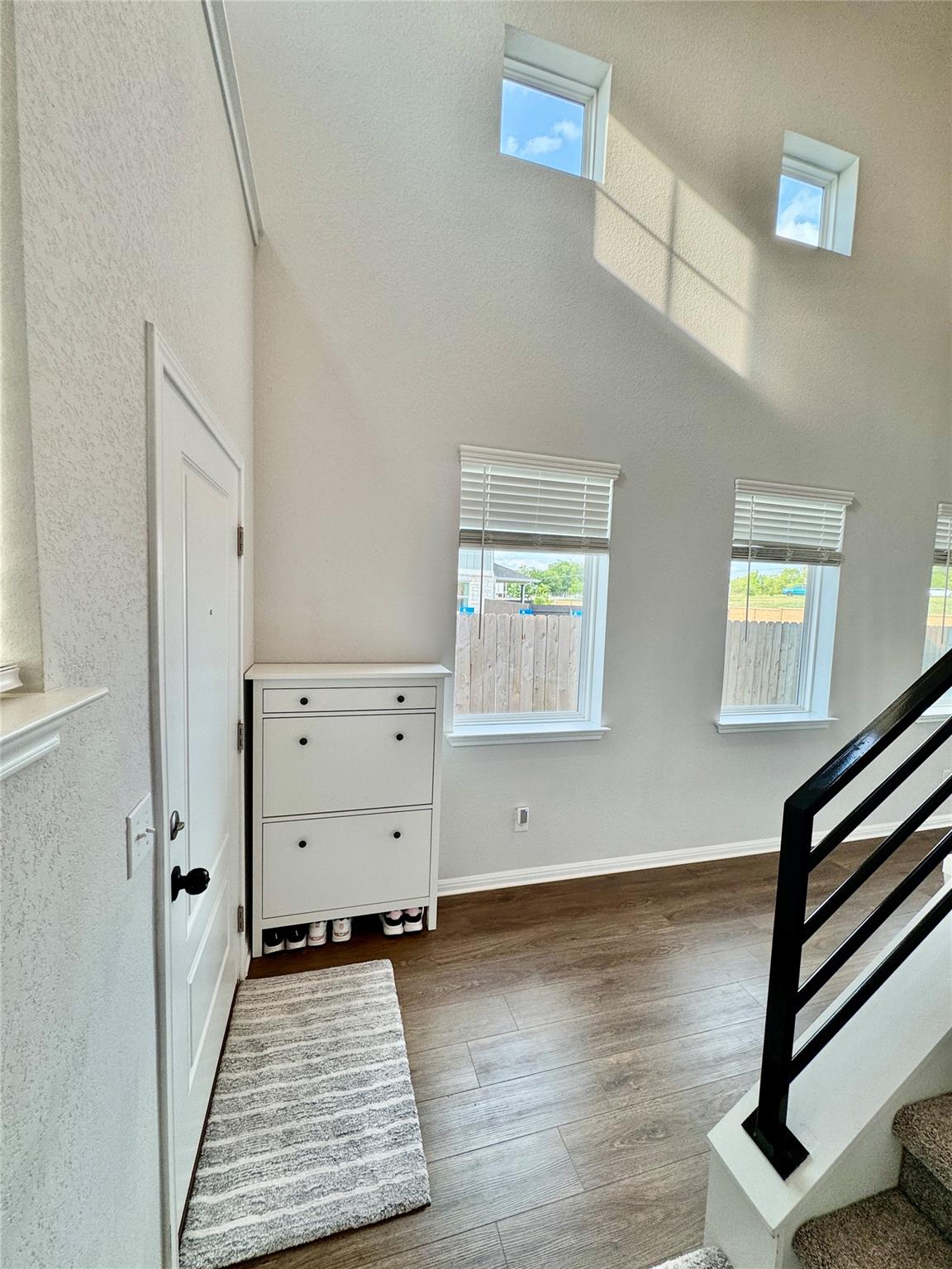 6554 Marsh Ln, Buda, TX 78610
