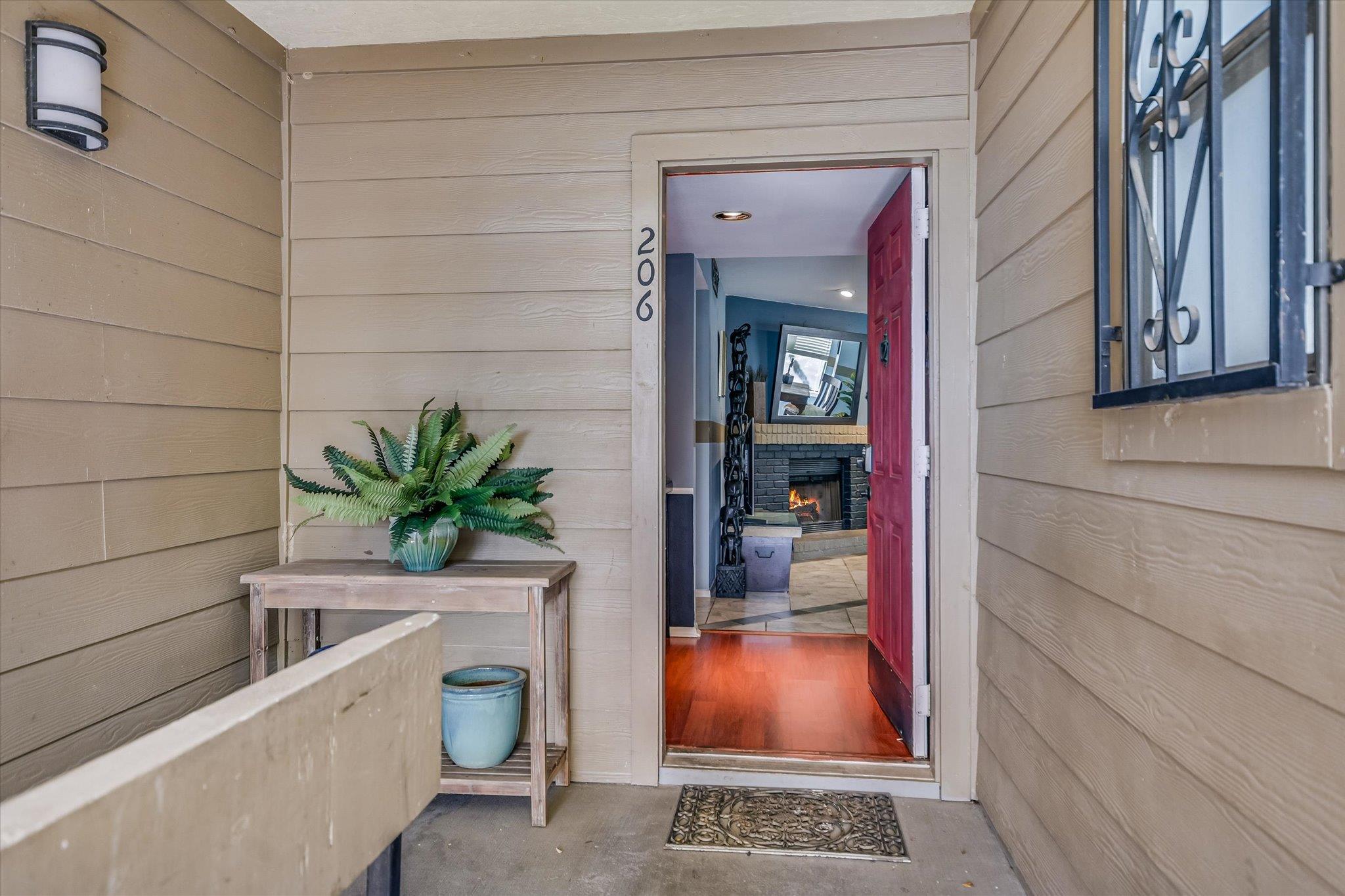 1135 Barton Hills Dr # 206, Austin, TX 78704