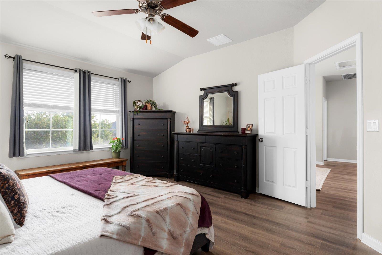 228 Wallops, Kyle, TX 78640