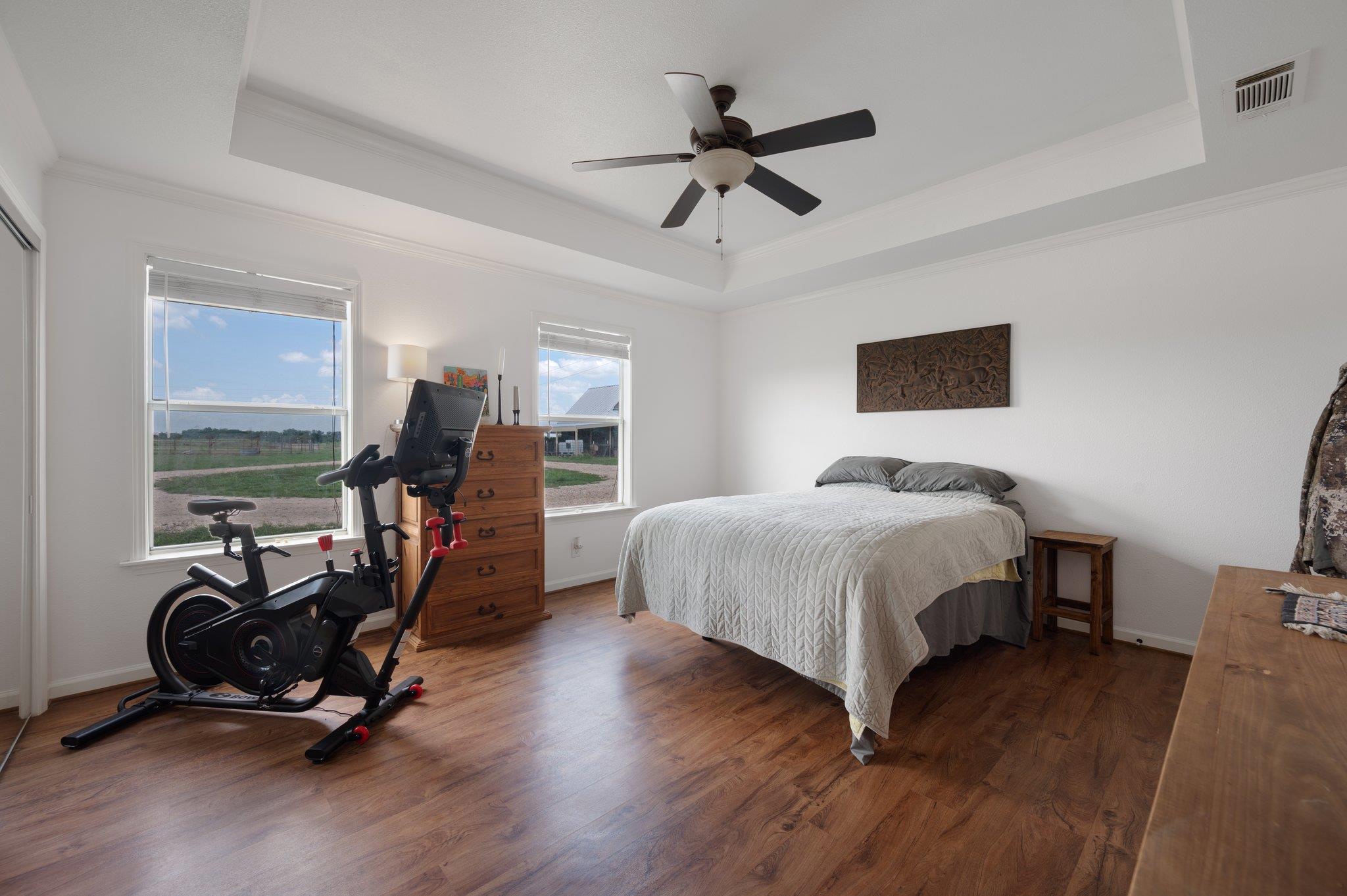 712 County Road 330, Granger, TX 76530