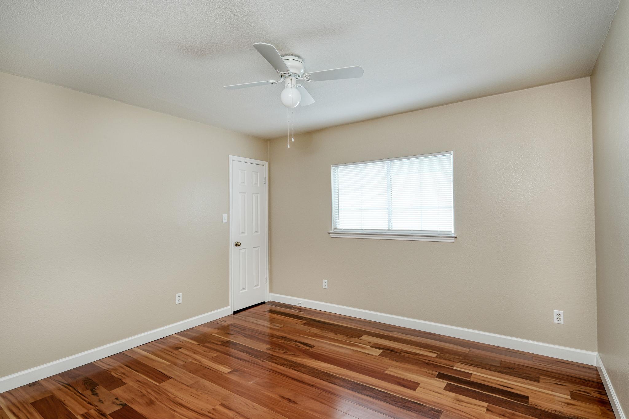 11412 Kingsgate Dr, Austin, TX 78748