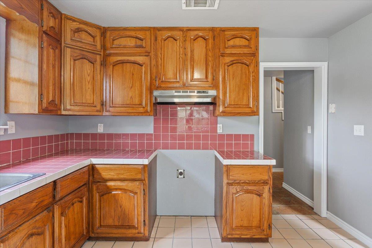 808 N 10th St, Temple, TX 76501