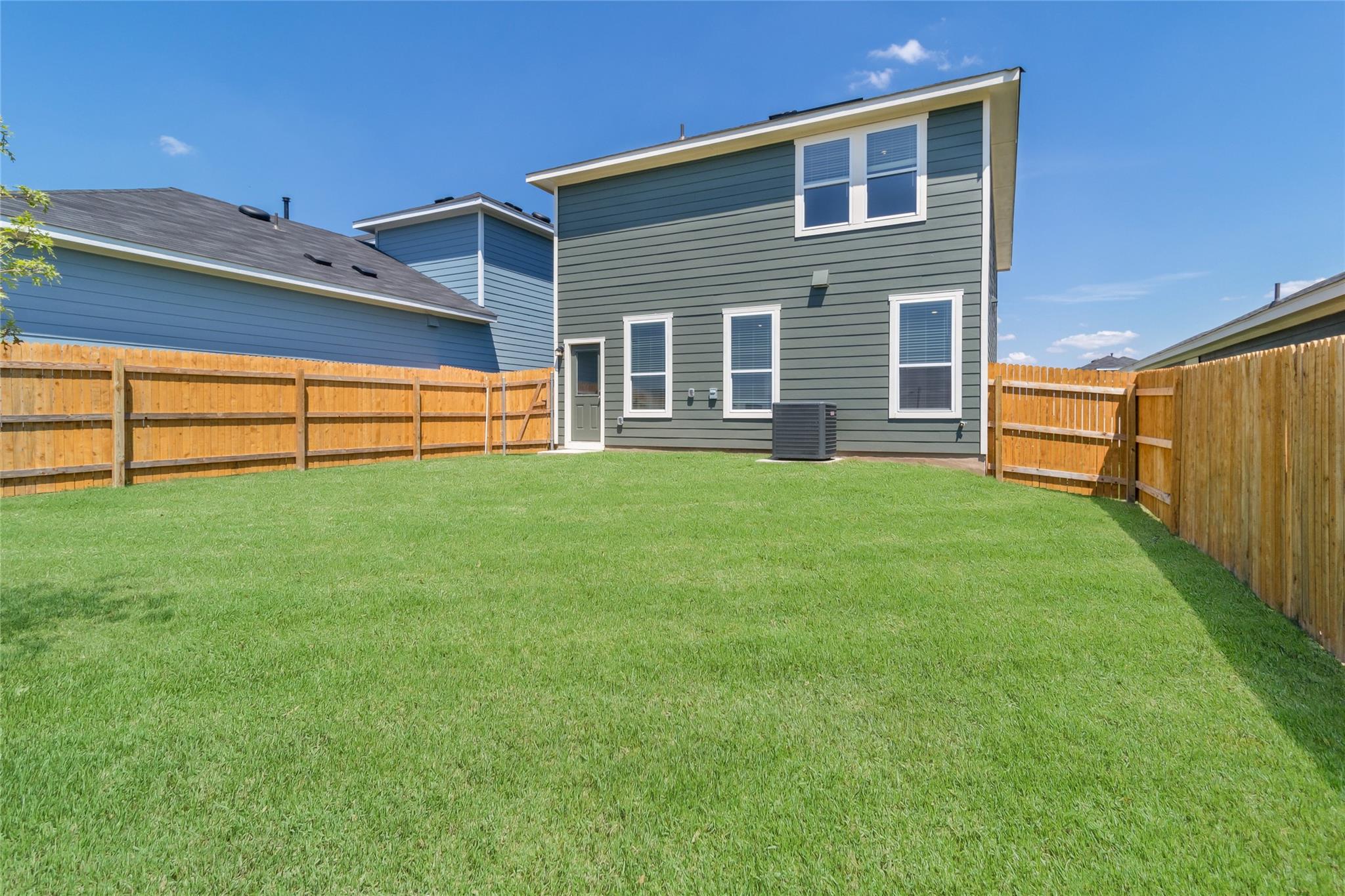 273 Celosia Loop, Uhland, TX 78640