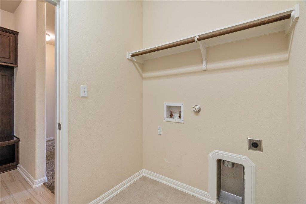 2520 Milan Meadows Dr, Leander, TX 78641