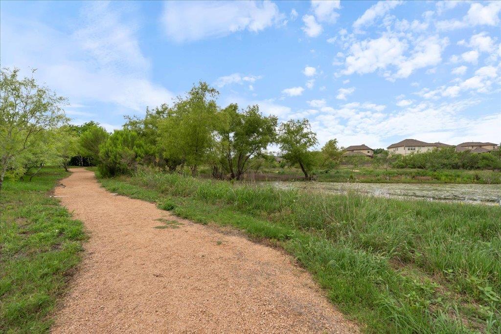 7617 Saginaw Dr, Austin, TX 78754