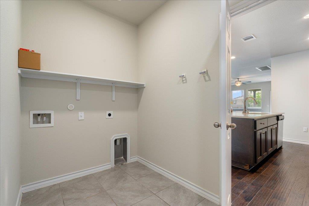 7617 Saginaw Dr, Austin, TX 78754
