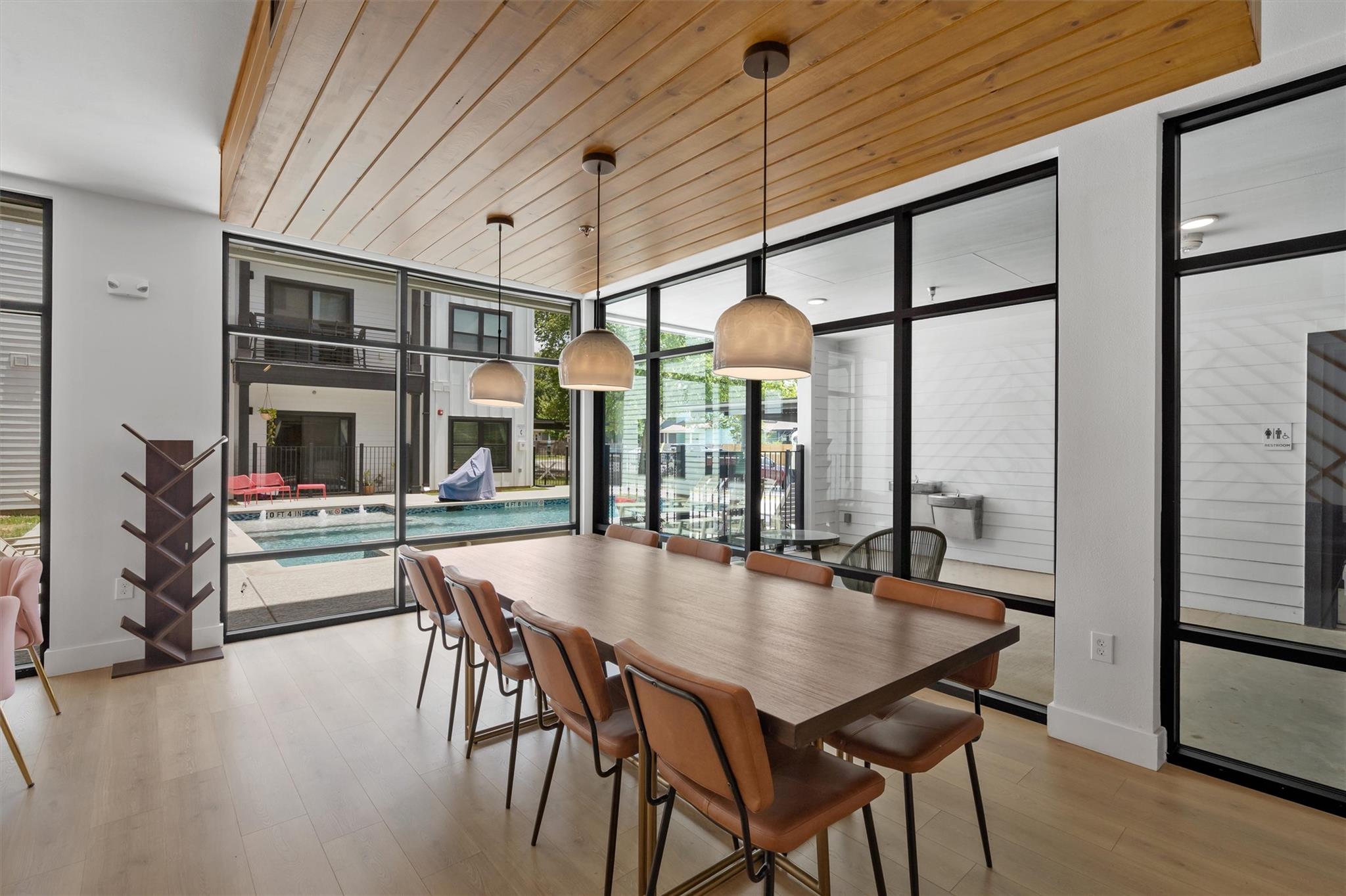 3101 Govalle Ave # 210, Austin, TX 78702