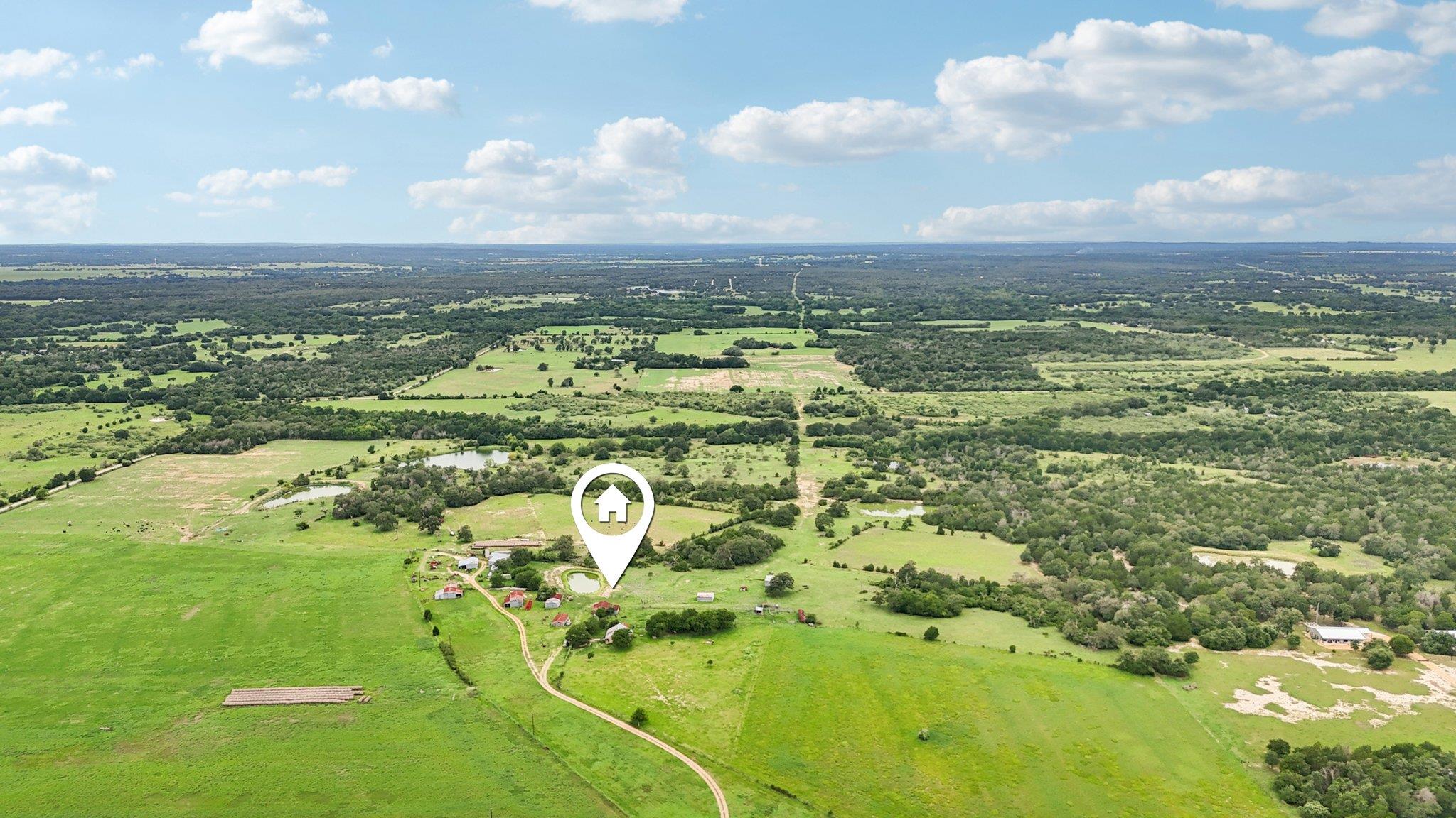 170 Zack Ln, Giddings, TX 78942