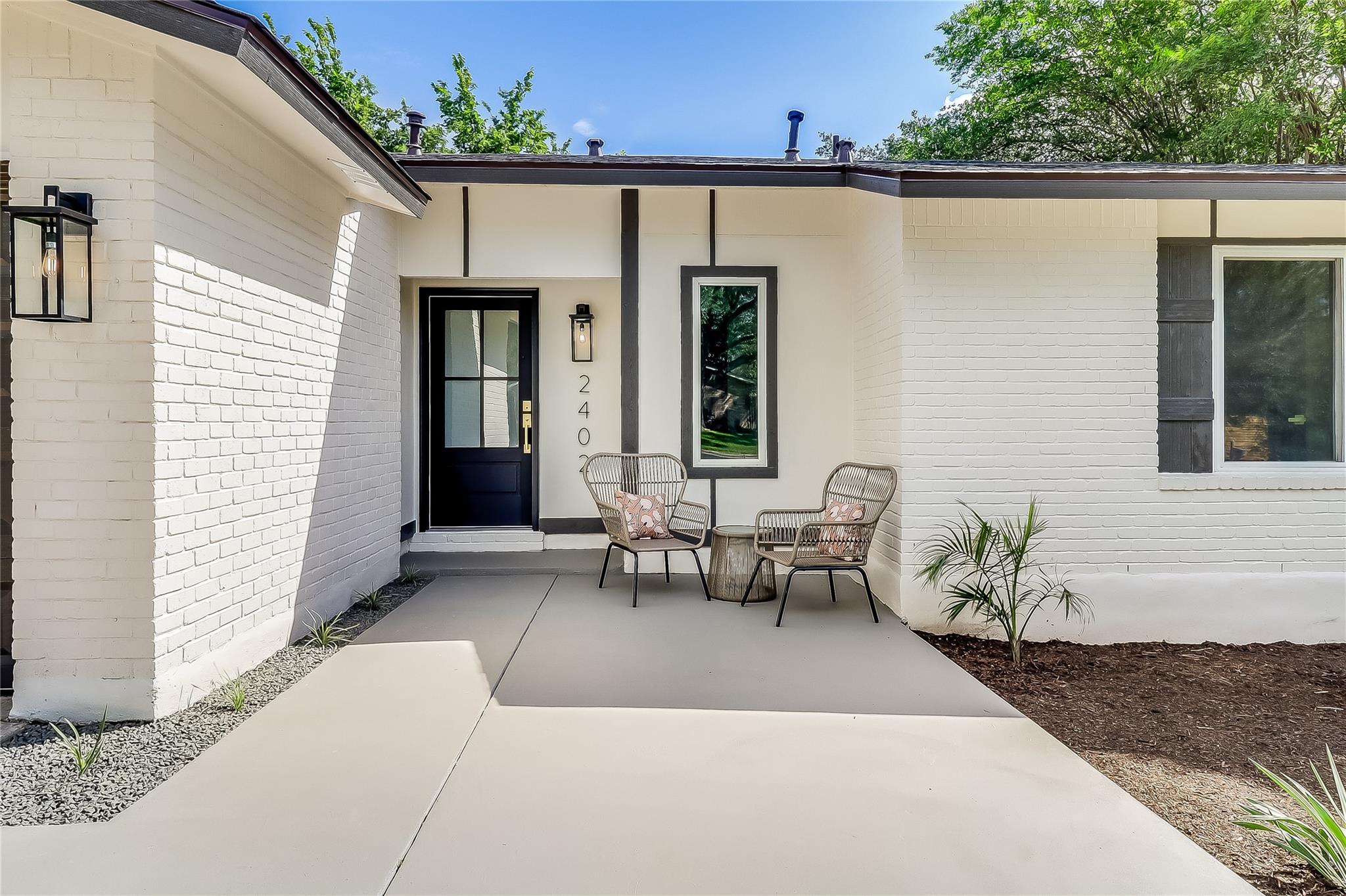 2402 Broken Oak Dr, Austin, TX 78745