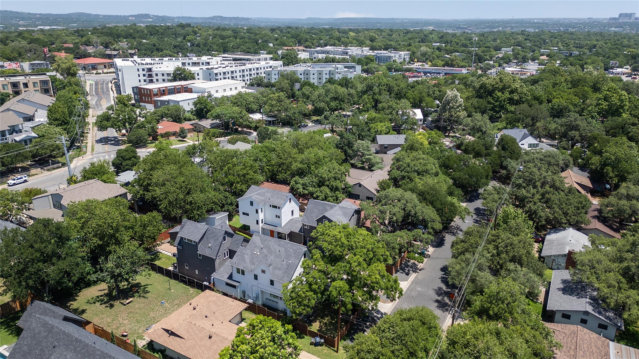2500 Southland Dr # B, Austin, TX 78704