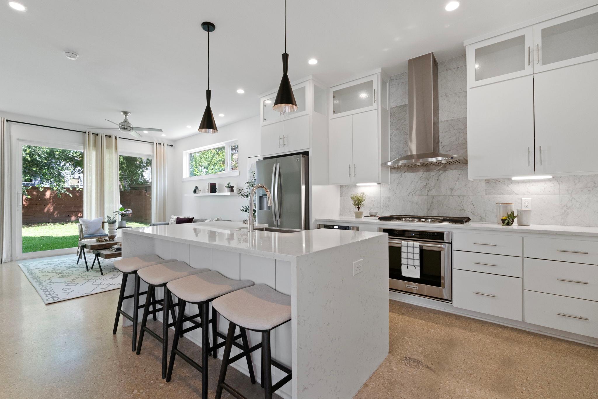 2500 Southland Dr # B, Austin, TX 78704