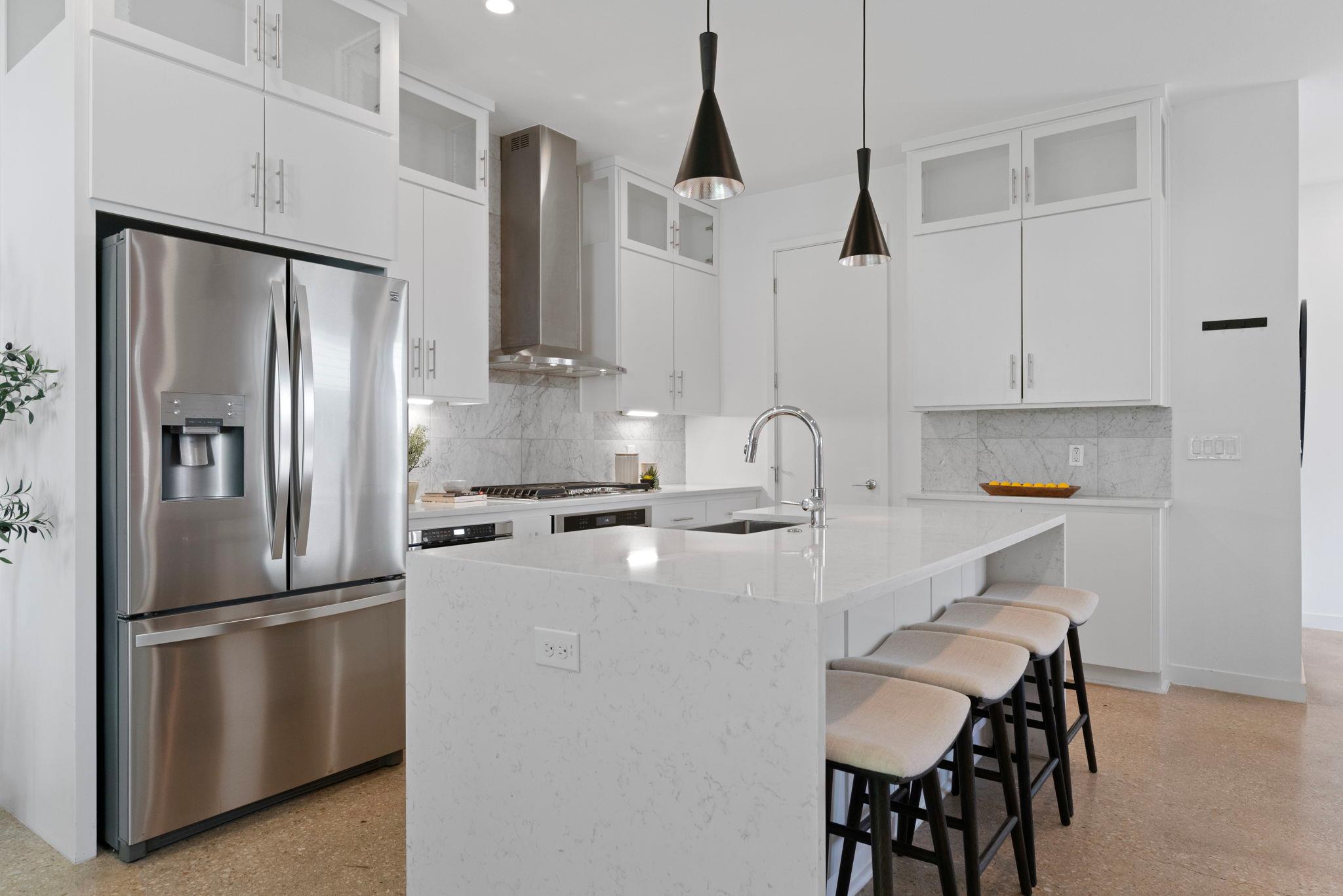 2500 Southland Dr # B, Austin, TX 78704