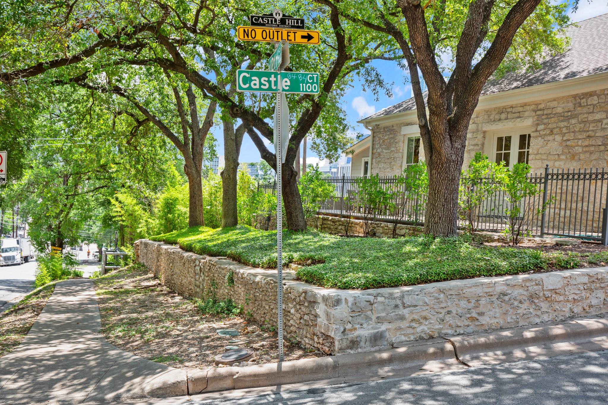 1111 W 12th St # 103, Austin, TX 78703