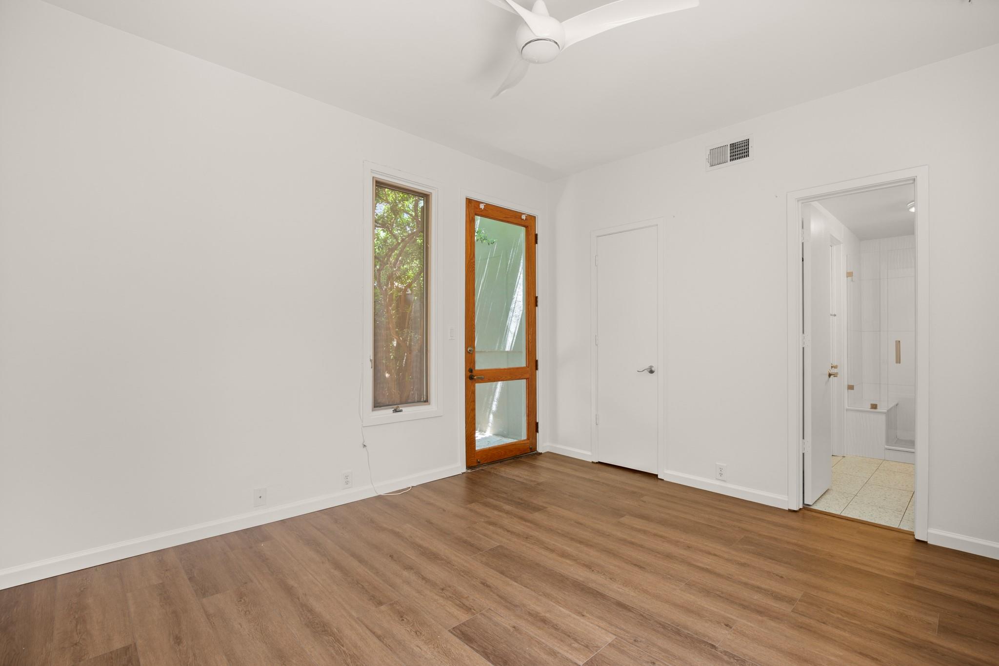 1111 W 12th St # 103, Austin, TX 78703