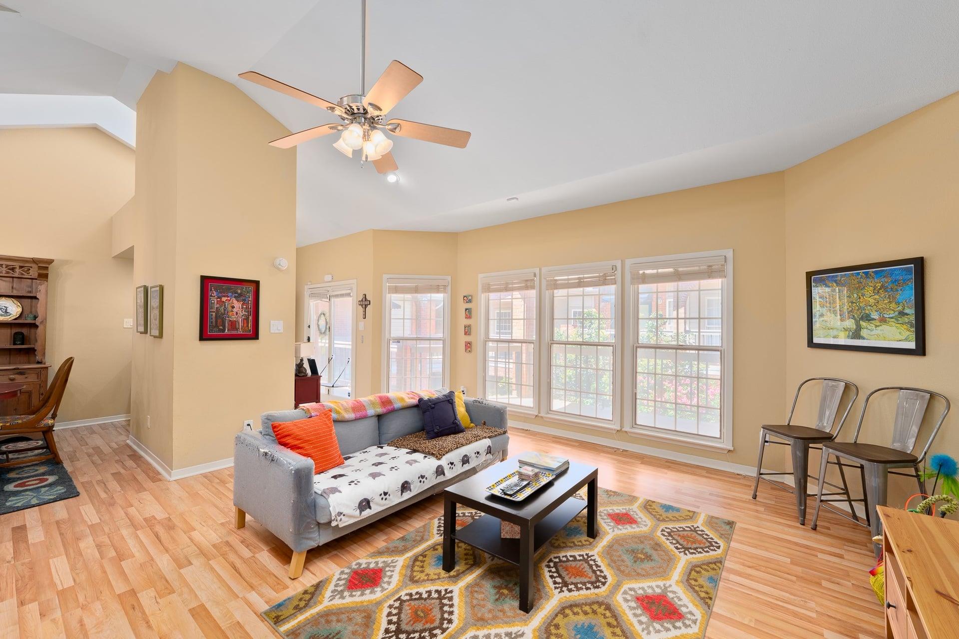 3200 Duval St # 309, Austin, TX 78705