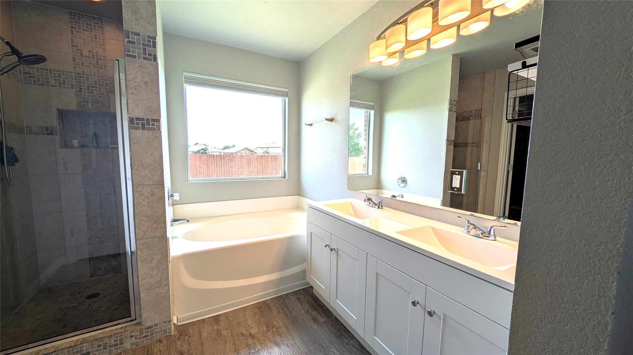 700 Indian Blanket St, Lockhart, TX 78644