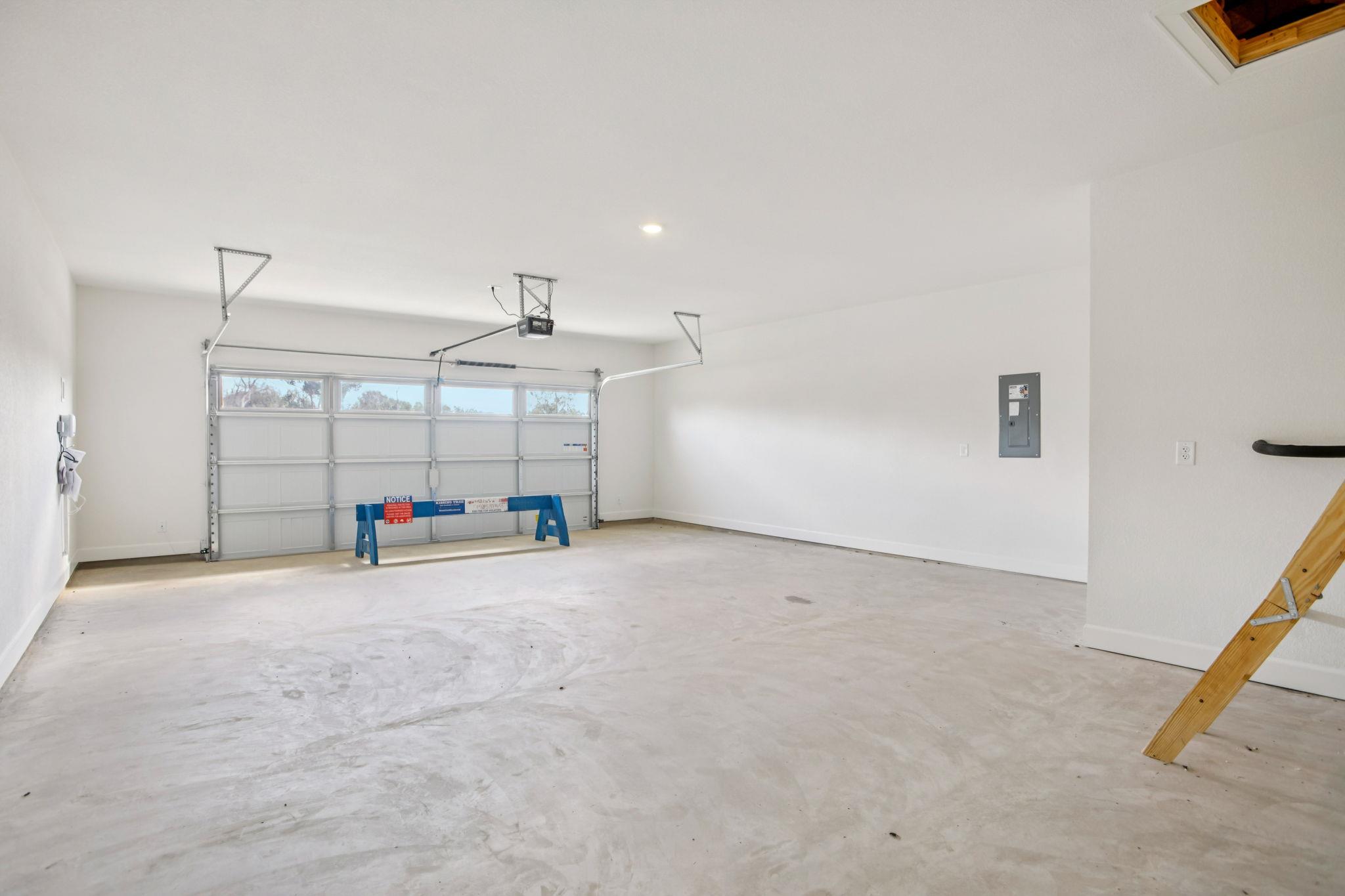 1851 Dancing Oak Ln, San Marcos, TX 78666