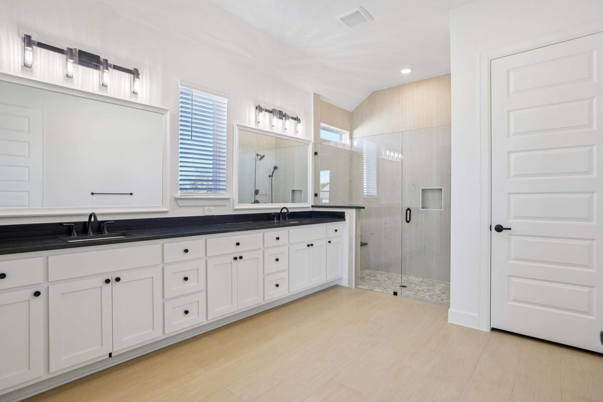 1851 Dancing Oak Ln, San Marcos, TX 78666