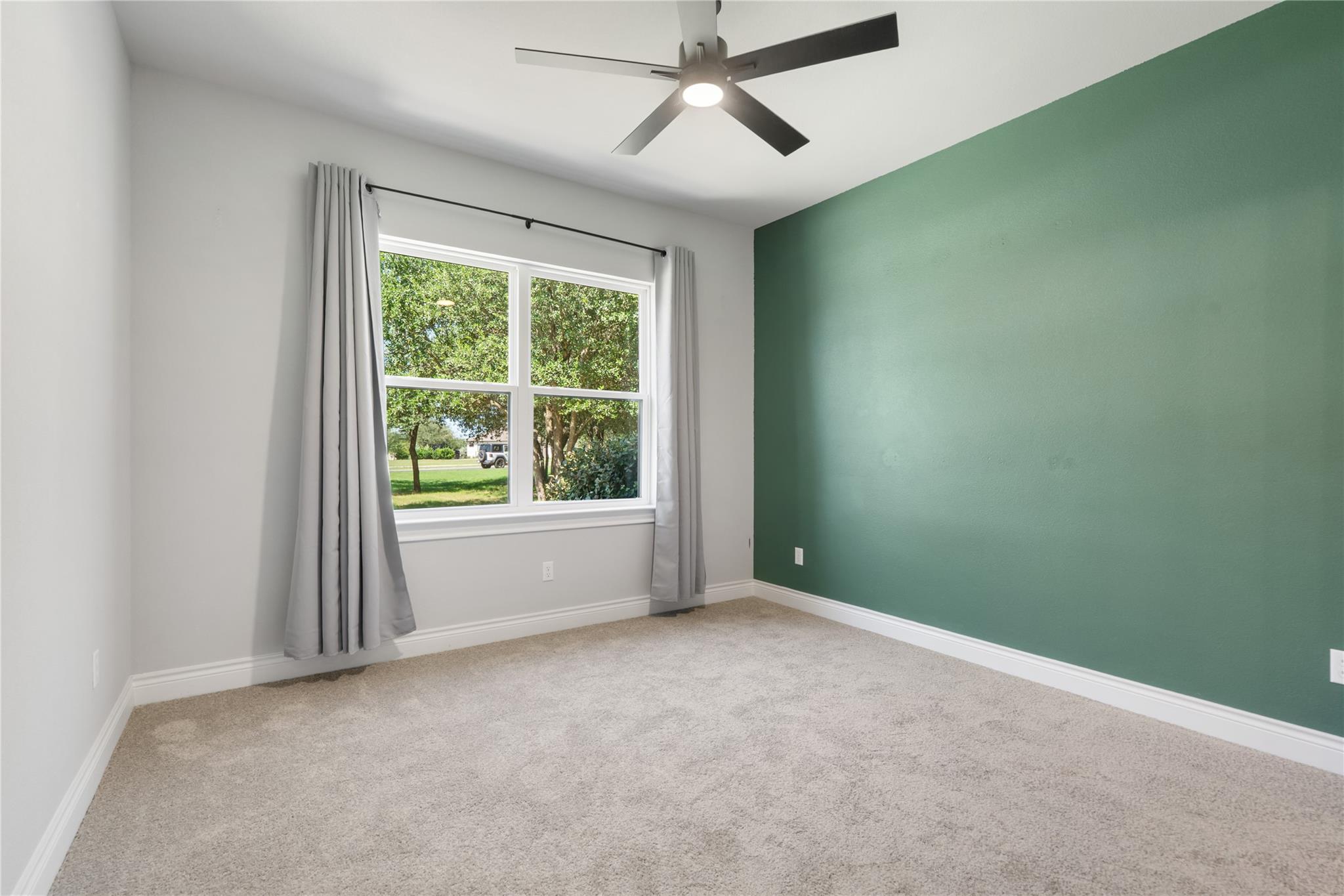 416 Buffalo Trl, Liberty Hill, TX 78642