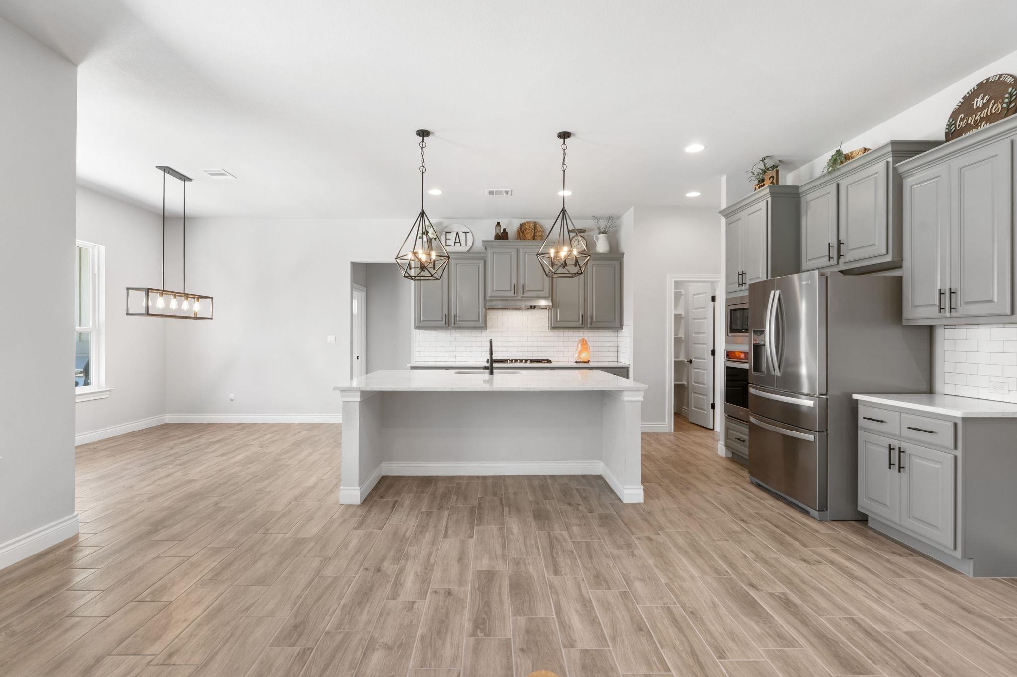 416 Buffalo Trl, Liberty Hill, TX 78642